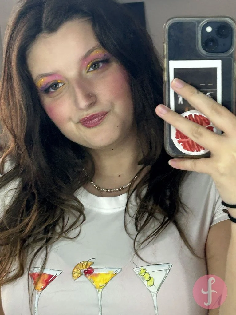 Deze look is geïnspireerd op het werk van Sophia Sinot. Een uitdagende opdracht waarbij ik haar artistieke stijl vertaalde naar mijn eigen uitvoering.