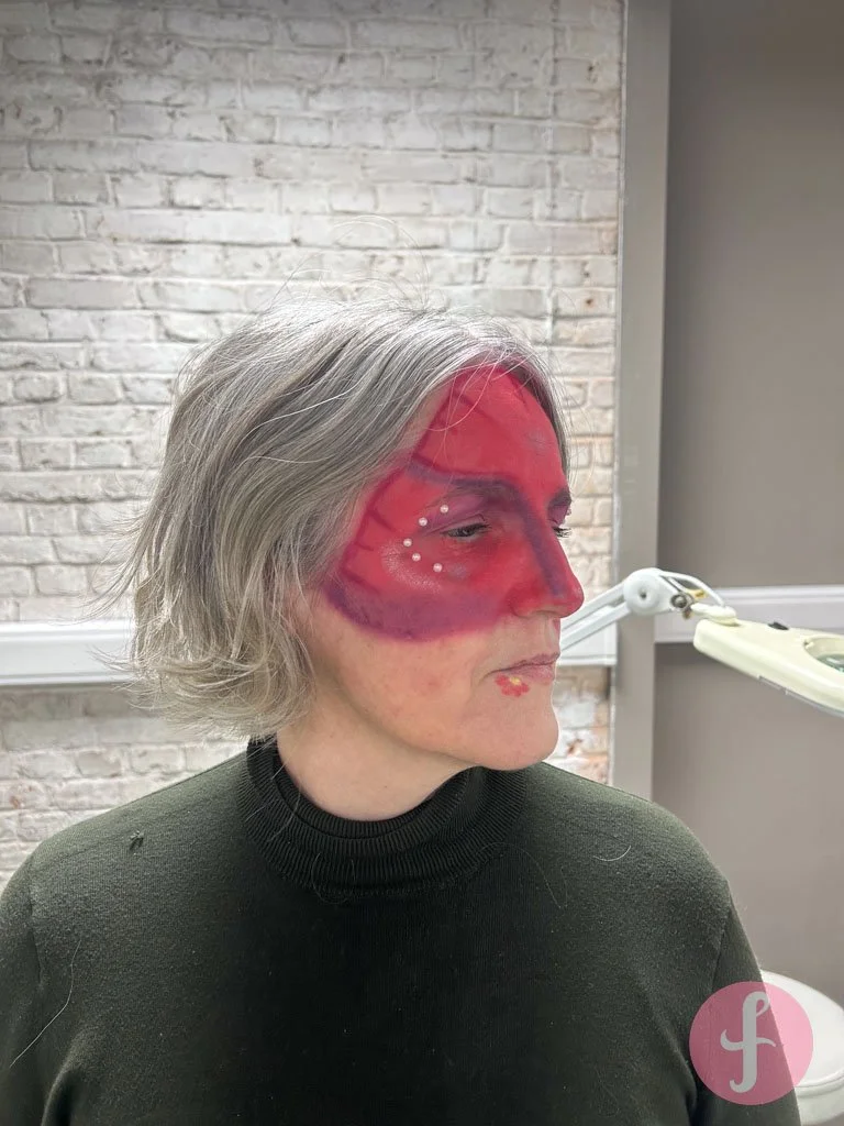 Face & bodypaint opdracht ✨ een godin vol liefde, parels en rozen als symbool van zachtheid 🌹