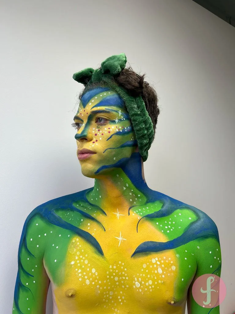 Mijn face- & bodypaint examen. Trots op het resultaat en op alles wat ik tijdens dit traject heb geleerd. ✨
