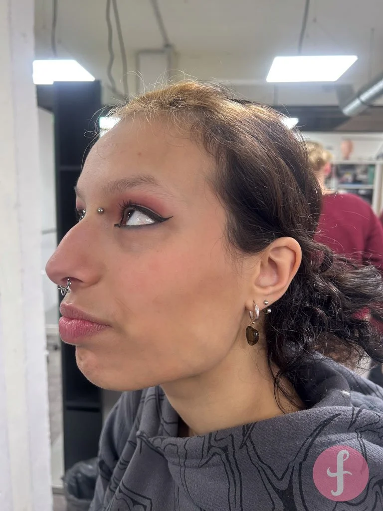 Eerste poging, eerste glow. mijn eerste Beauty make up look.
