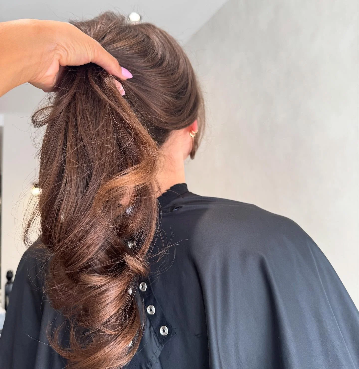 The difference a cut and Blowdry makes 😍😍

#hair #chislehurst #kent #salon #hairdresser #hairstylist #blowdry #cutandblowdry