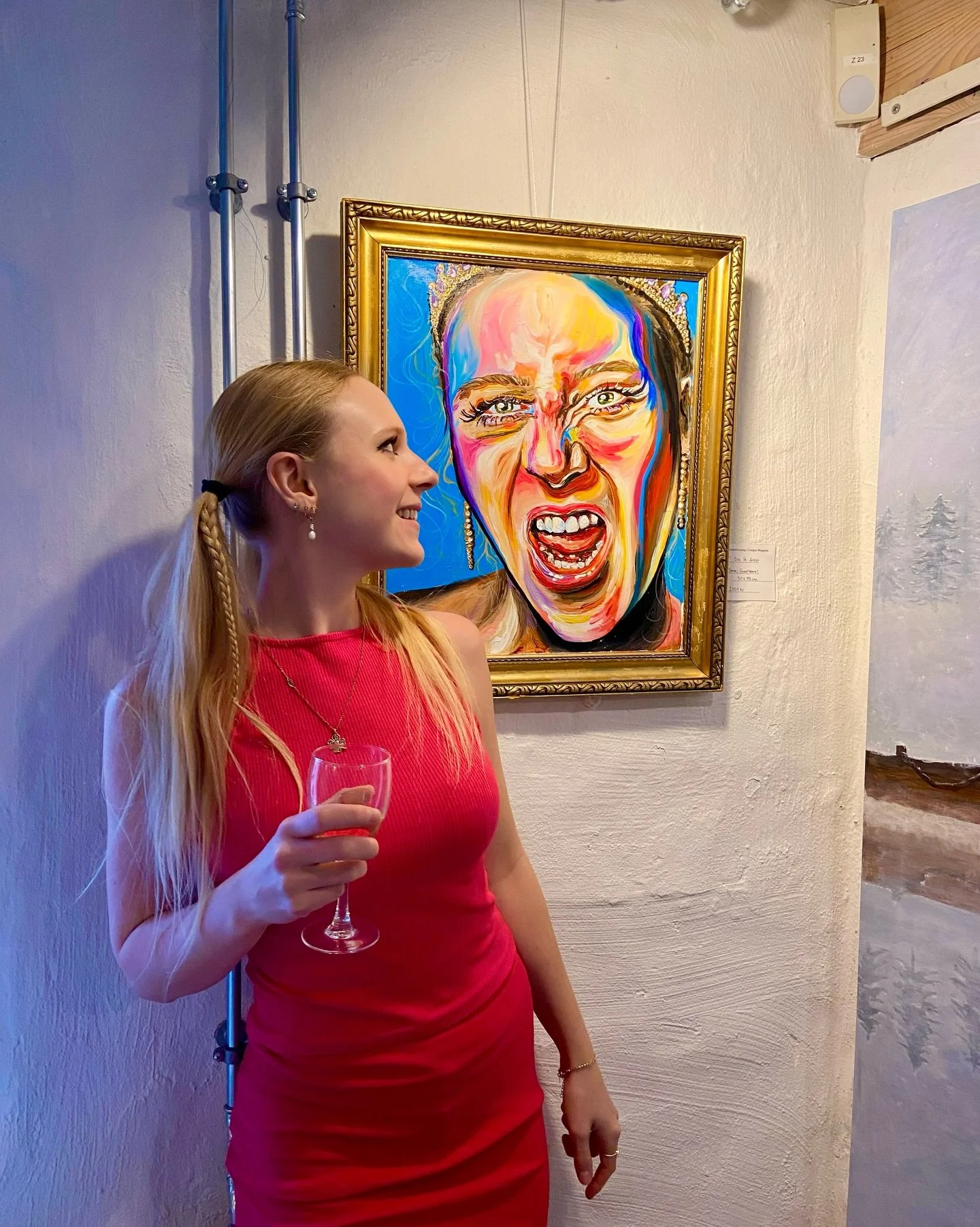 First time exhibiting with @nordisk_kunstforening was a success - thank you so much for having me as one of your artists! ⭐️🇩🇰 What an amazing, inspiring group of creatives I got to share my work alongside ❤️🫶 

To make it even better, &lsquo;Girl