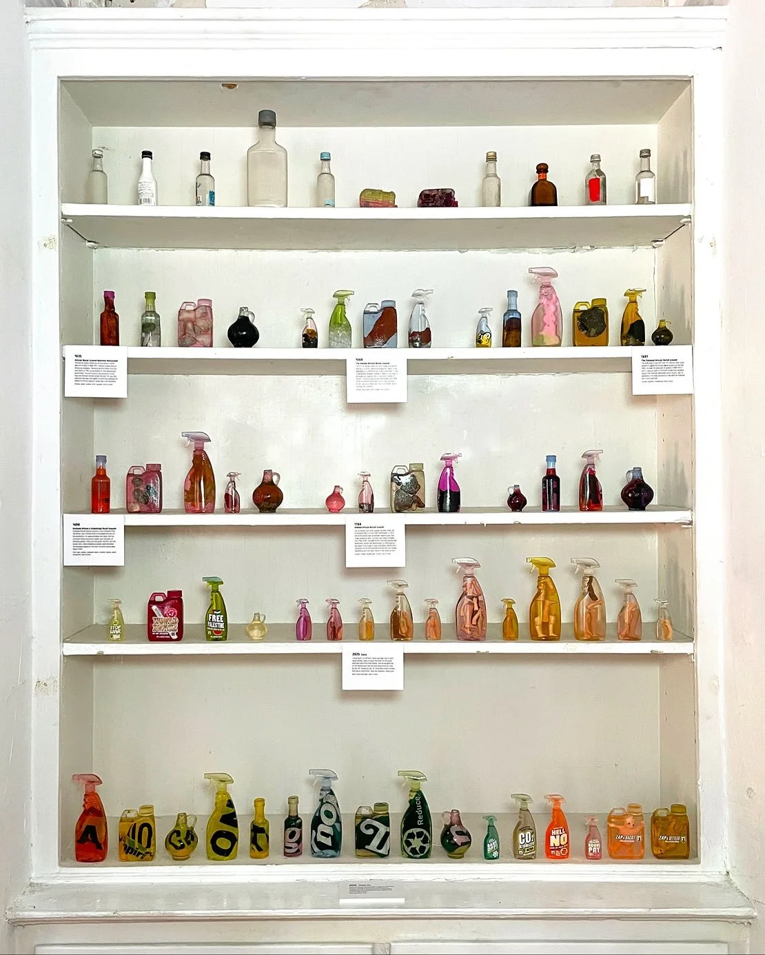 During my artist &lsquo;resindency&rsquo; at @artcrawlharlem on @governorsisland, I learned to create molds and cast objects in resin. I researched the colonial history of New Amsterdam 🗽that started on Governors Island, with the first Dutch settler