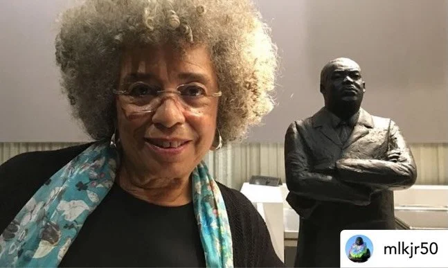 Today April 4, 58 years ago Dr. Martin Luther King, Jr. was assassinated.
To remember him I created 50 statues in 2018, and presented to people who keep his dream alive. More than ever we have to get in good trouble. 
❤️🖤💚
1. Angela Davis @_angelad