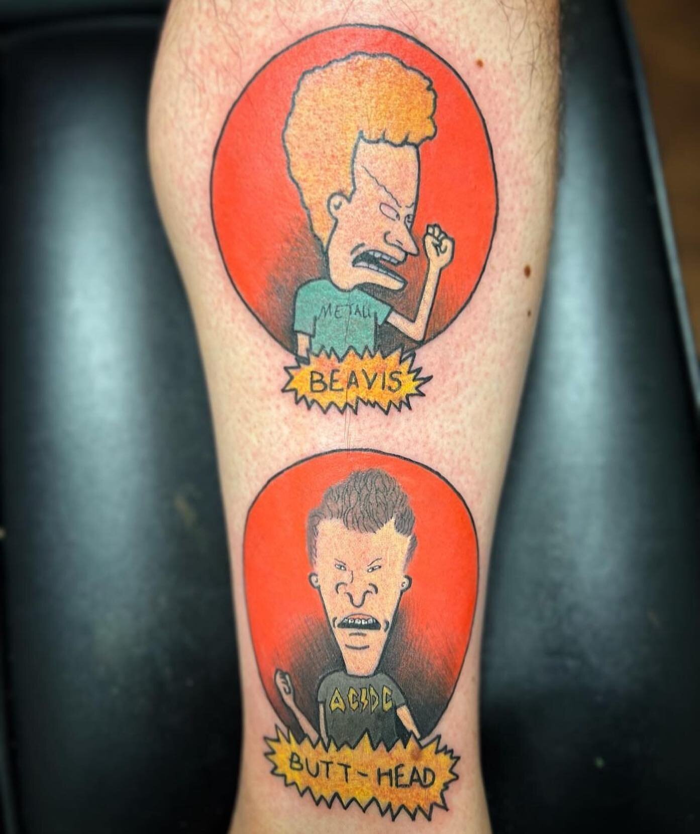 Heh heh yeah yeah. Done by @erinmorbidtattoo