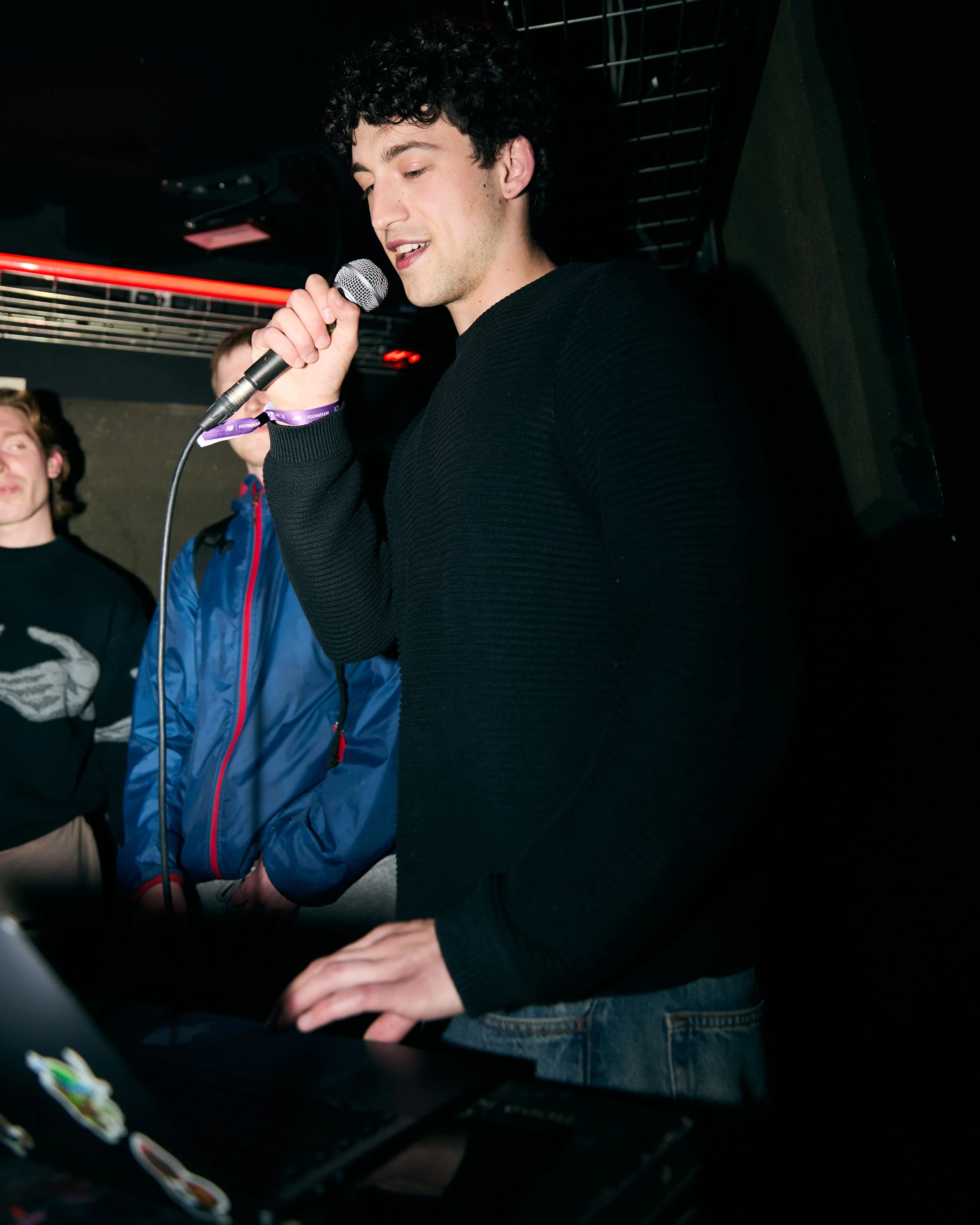 NBxECHO_WORLD_22.jpg