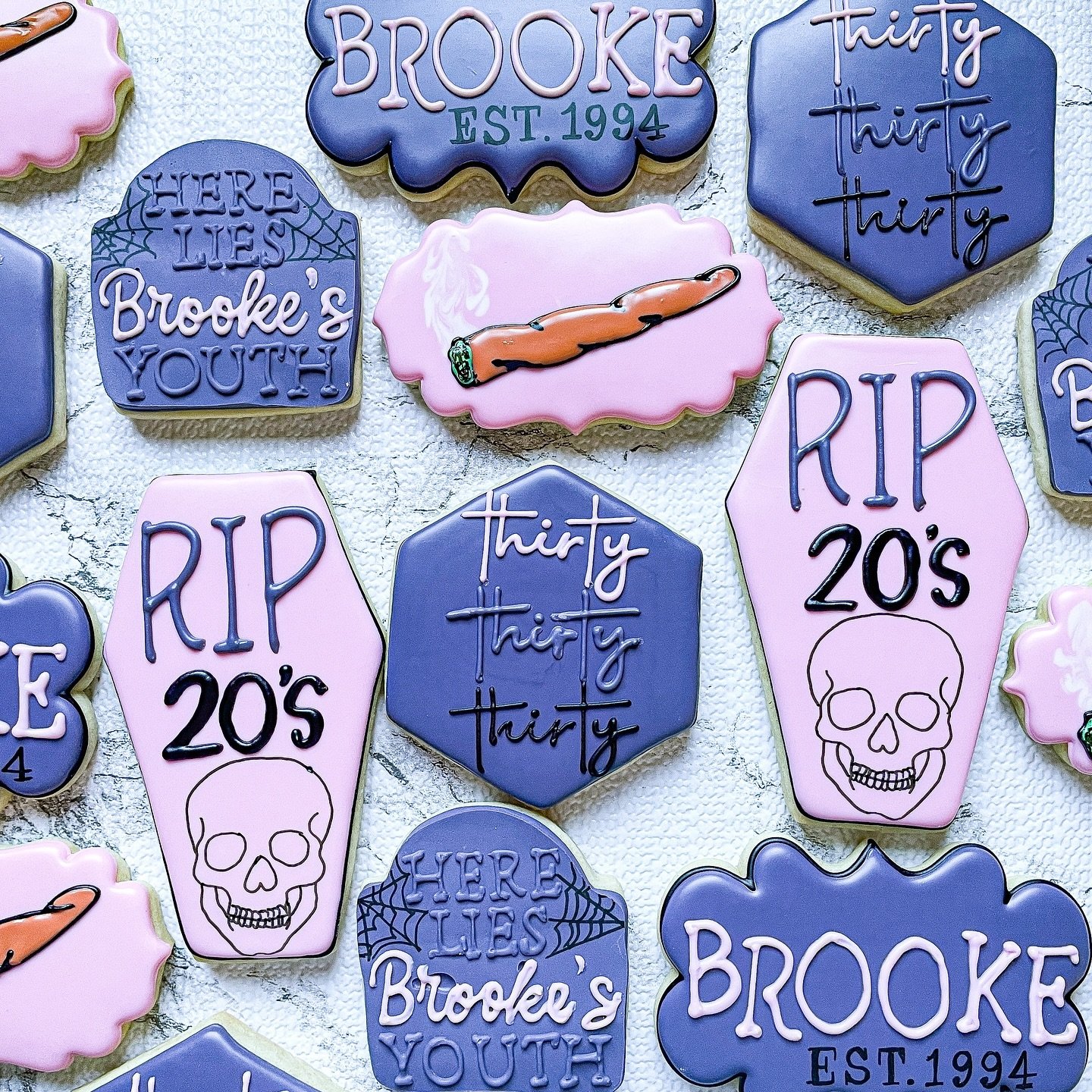 RIP to everything, everywhere, but also to Brooke&rsquo;s youth 🖤💀🪦⚰️

#cookiesbylyss #customcookies #cookieart #cookieartist #cookiecontent #decoratedcookies #glazecookies #cookies #cookiesofinstagram #cookiedecorating #cookiegram #cookiedecorato