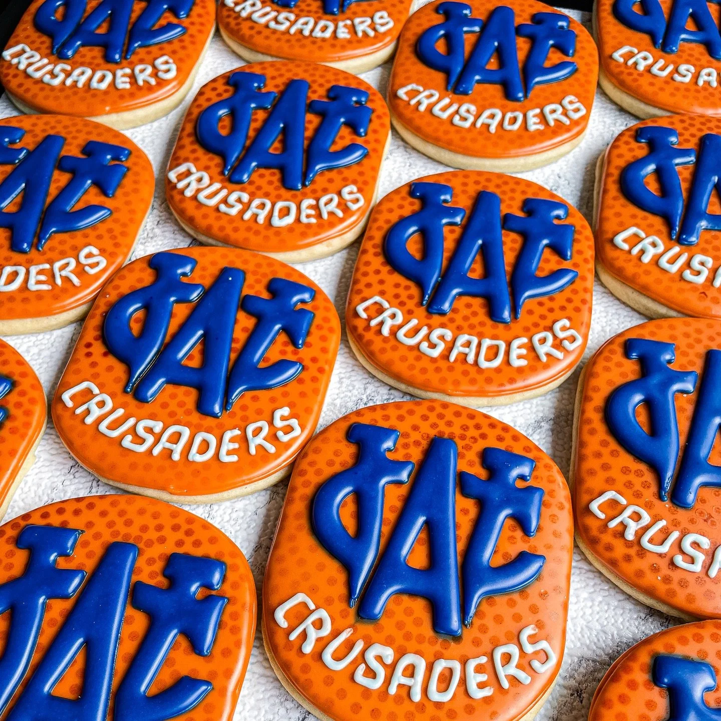 To another successful season of basketball at Wildwood Catholic Academy! You go girls! 🏀
#cookiesbylyss #wildwoodcatholicacademy #basketballcookies #wildwoodcatholic #teamcookies