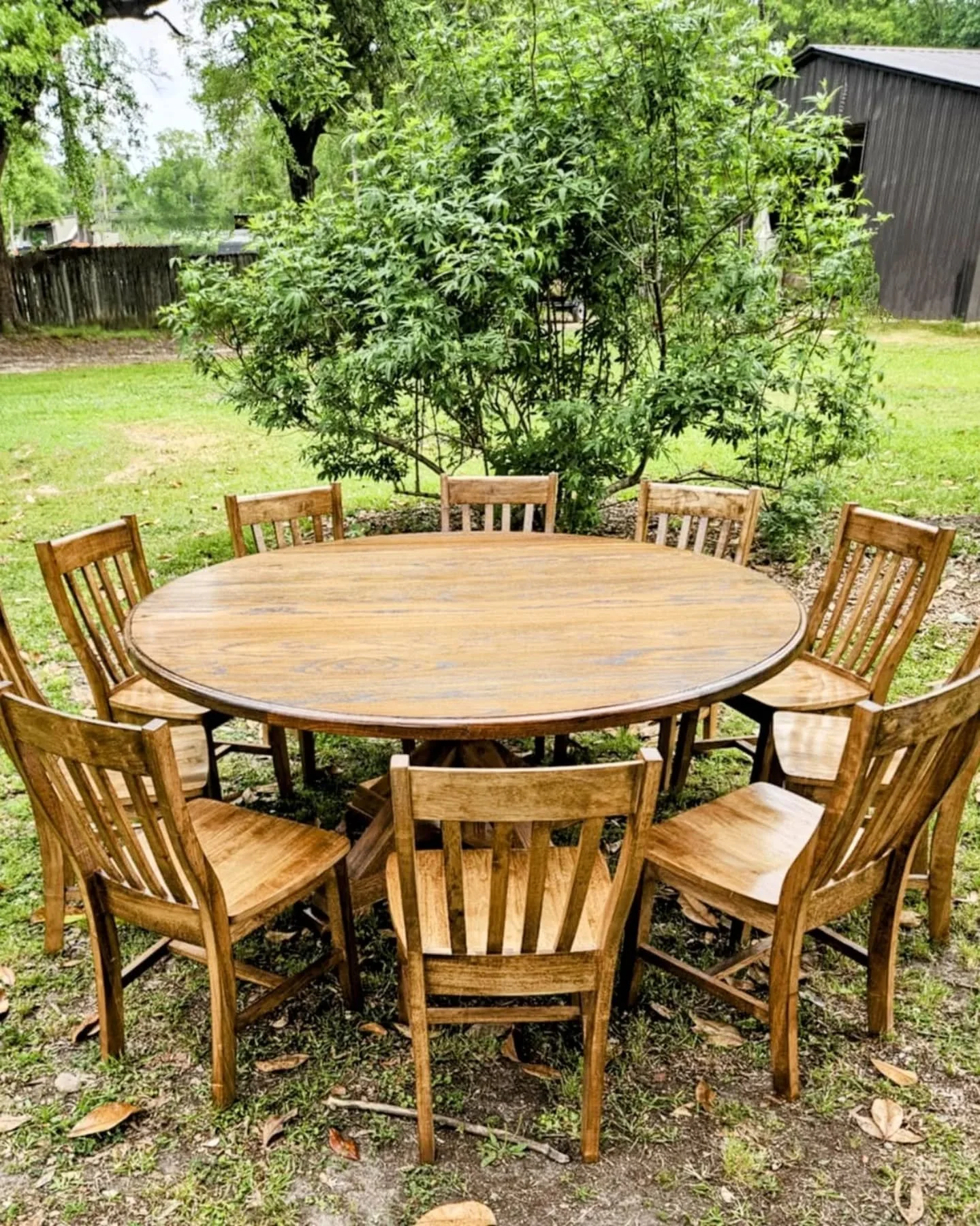 Fairmont Round Dining Table Outside