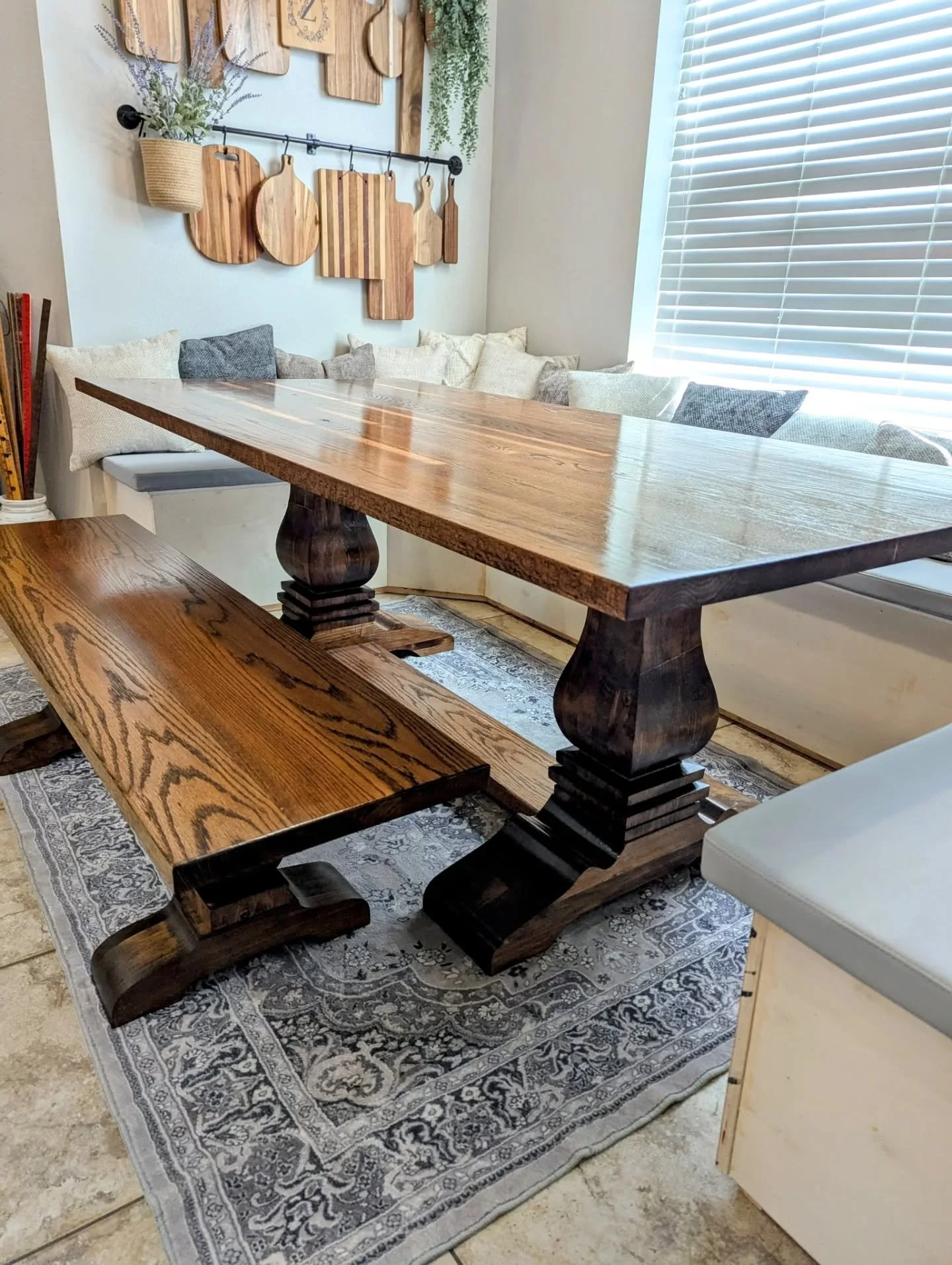 Lexington Double Pedestal Table