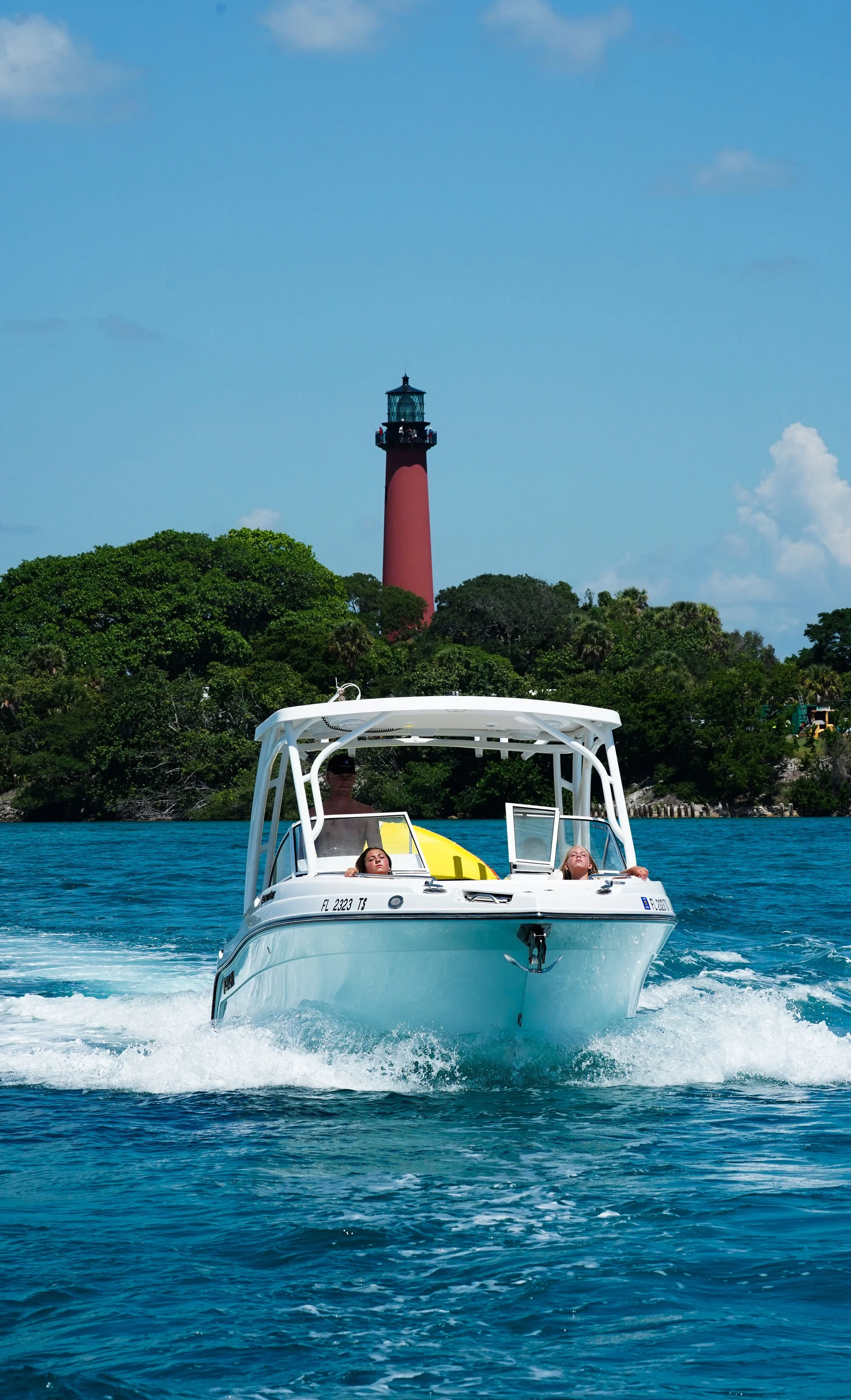 Things to Do in Jupiter, FL This Summer (Local Guide + Boating Adventures)