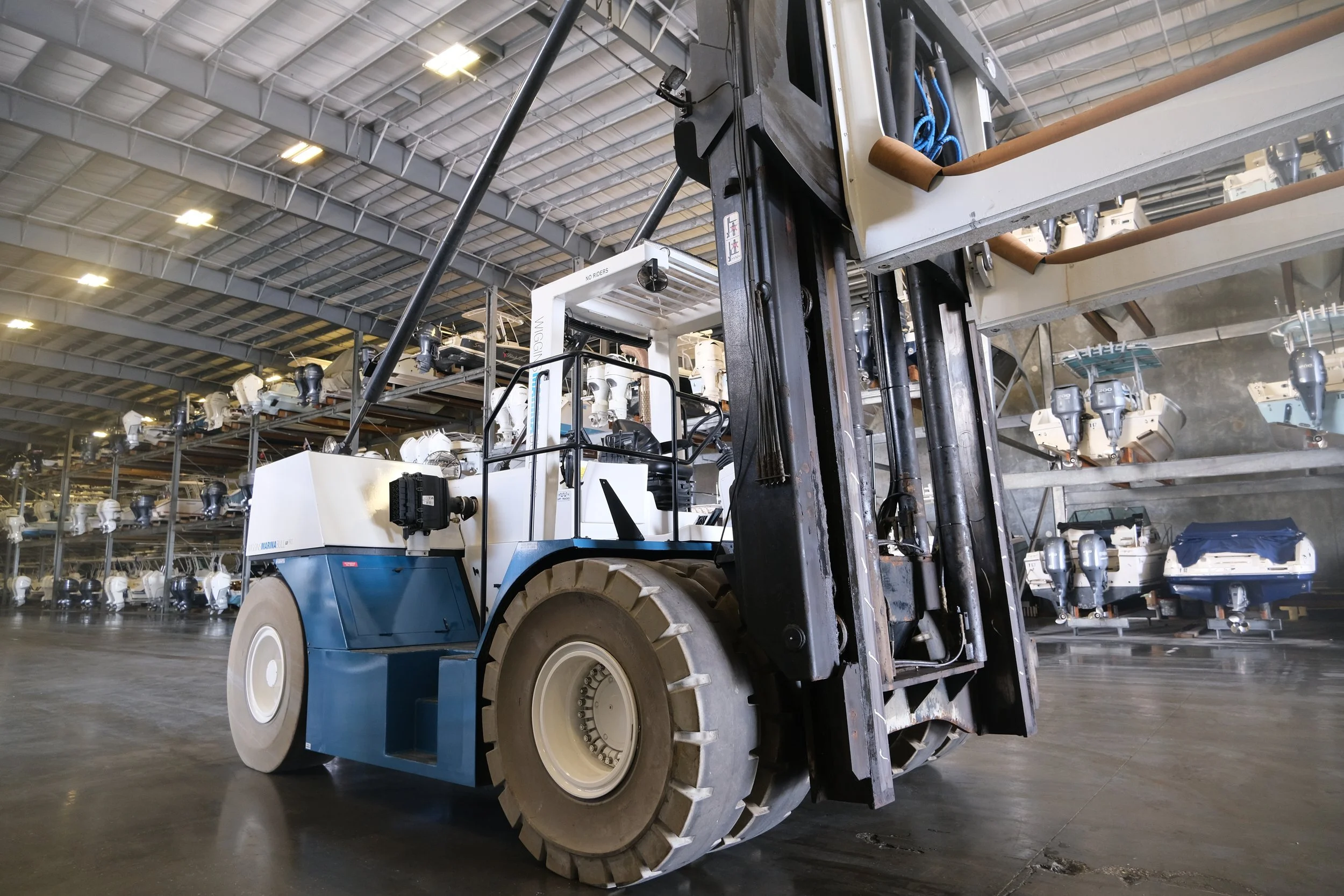 Bigger Lifts, Better Boating: Jupiter Pointe Marina Welcomes Our New Forklift