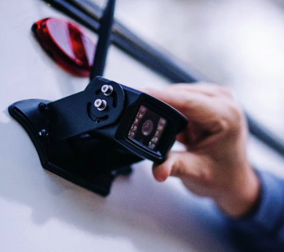 VISION WORKS HD DIGITAL WIRELESS CAMERA SYSTEMS installed. Drive, Tow and Park with Confidence. (recommended on all towable's)