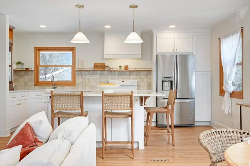 Valleyview — Living Room