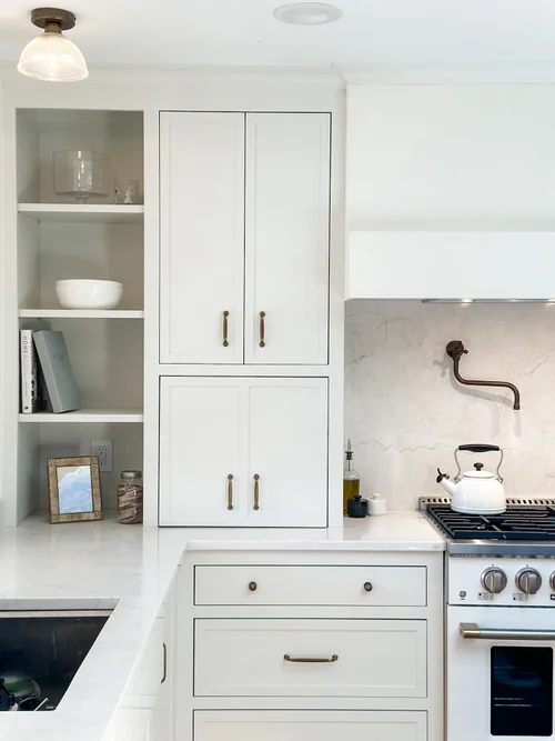 Dewey Hill — Kitchen Overview