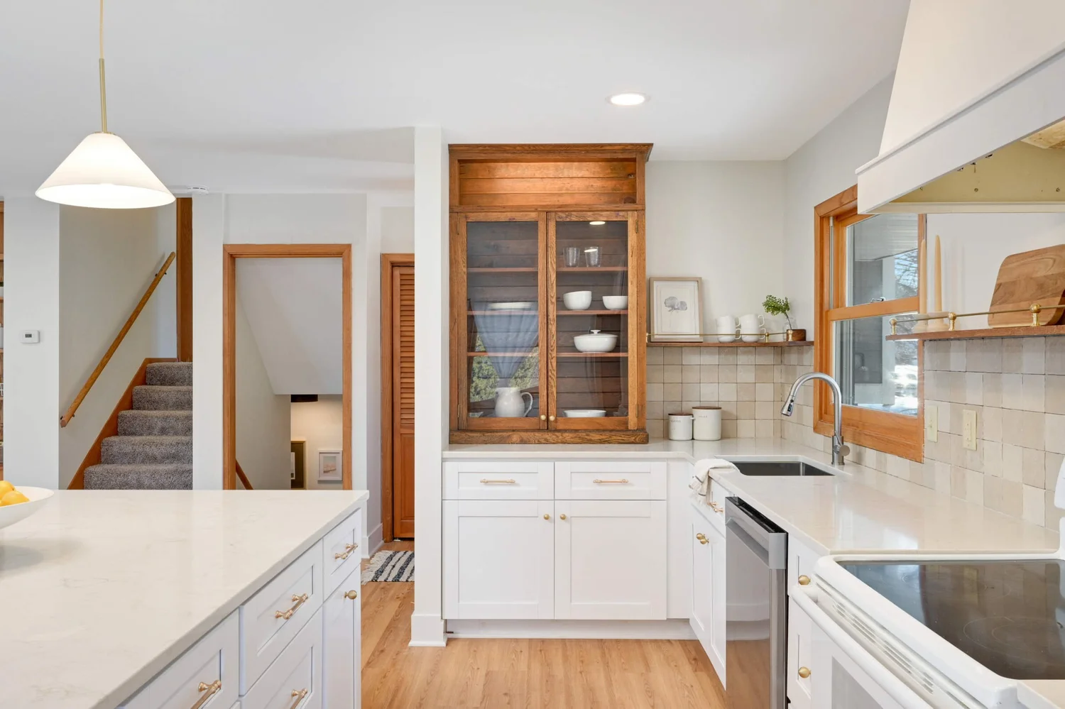 Valleyview — Kitchen