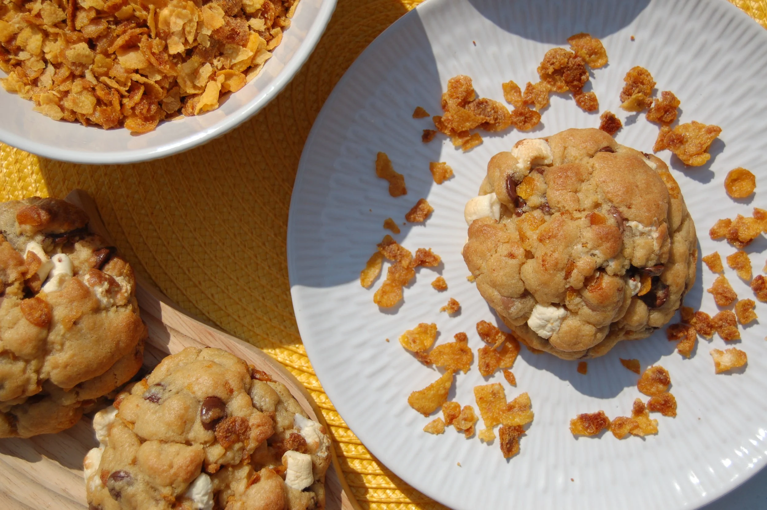 Delicious Cornflake Crunch New York cookie made with organic ingredients
