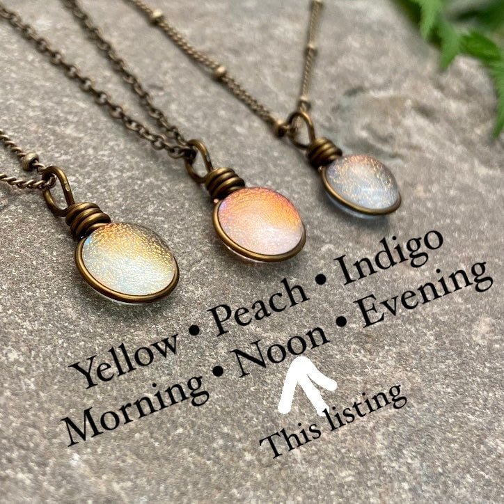 https://i.etsystatic.com/6404212/r/il/84f9b1/3984324471/il_fullxfull.3984324471_hz8h.jpg