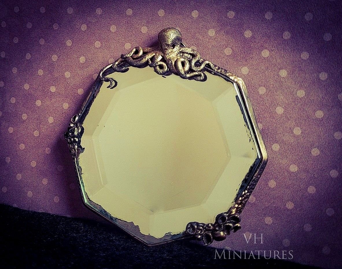 1_12+OOAK+Dollshouse+Shipwrecked+Mirror+Handmade+By+Victoria+Vest+%28VH+Miniatures%29.jpg