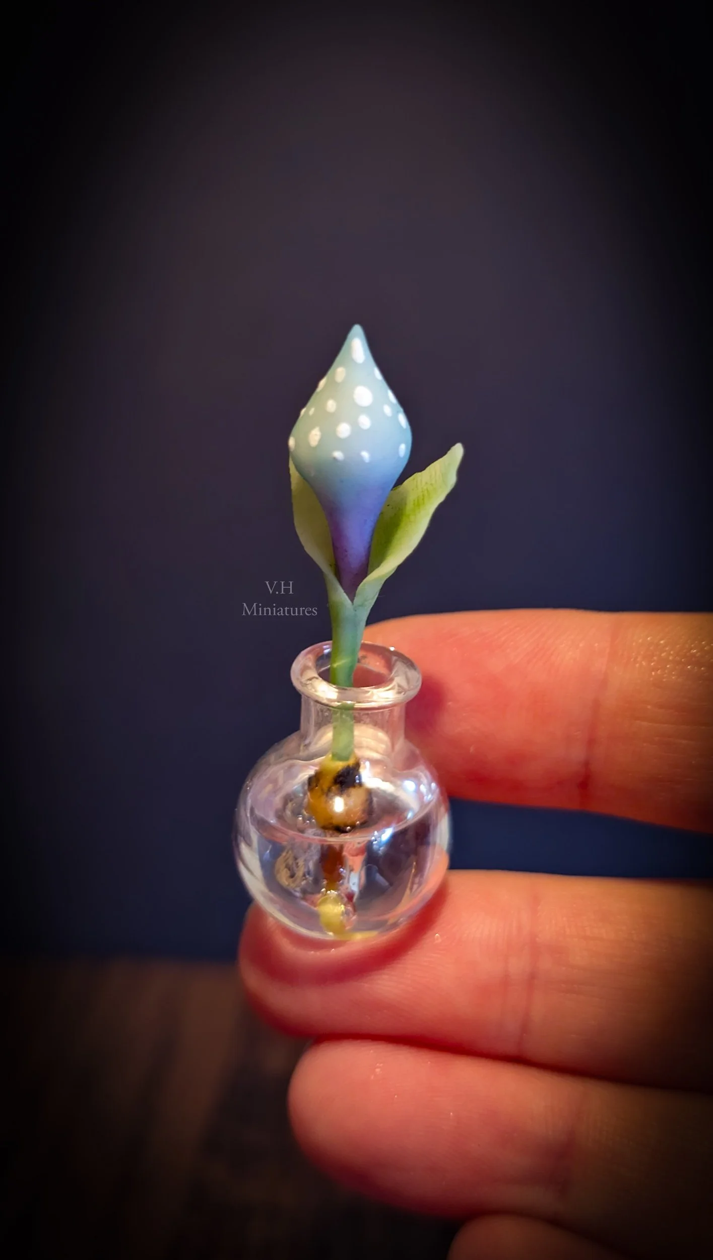 1/12TH Magical Sproutling - Blue & Purple