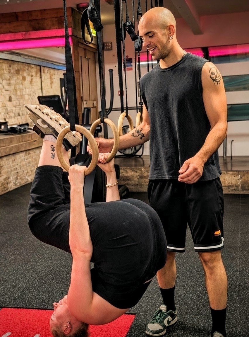 Calisthenics coaching in Brighton at Fmg