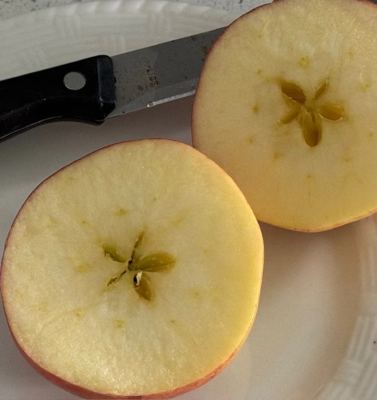 apple.jpg
