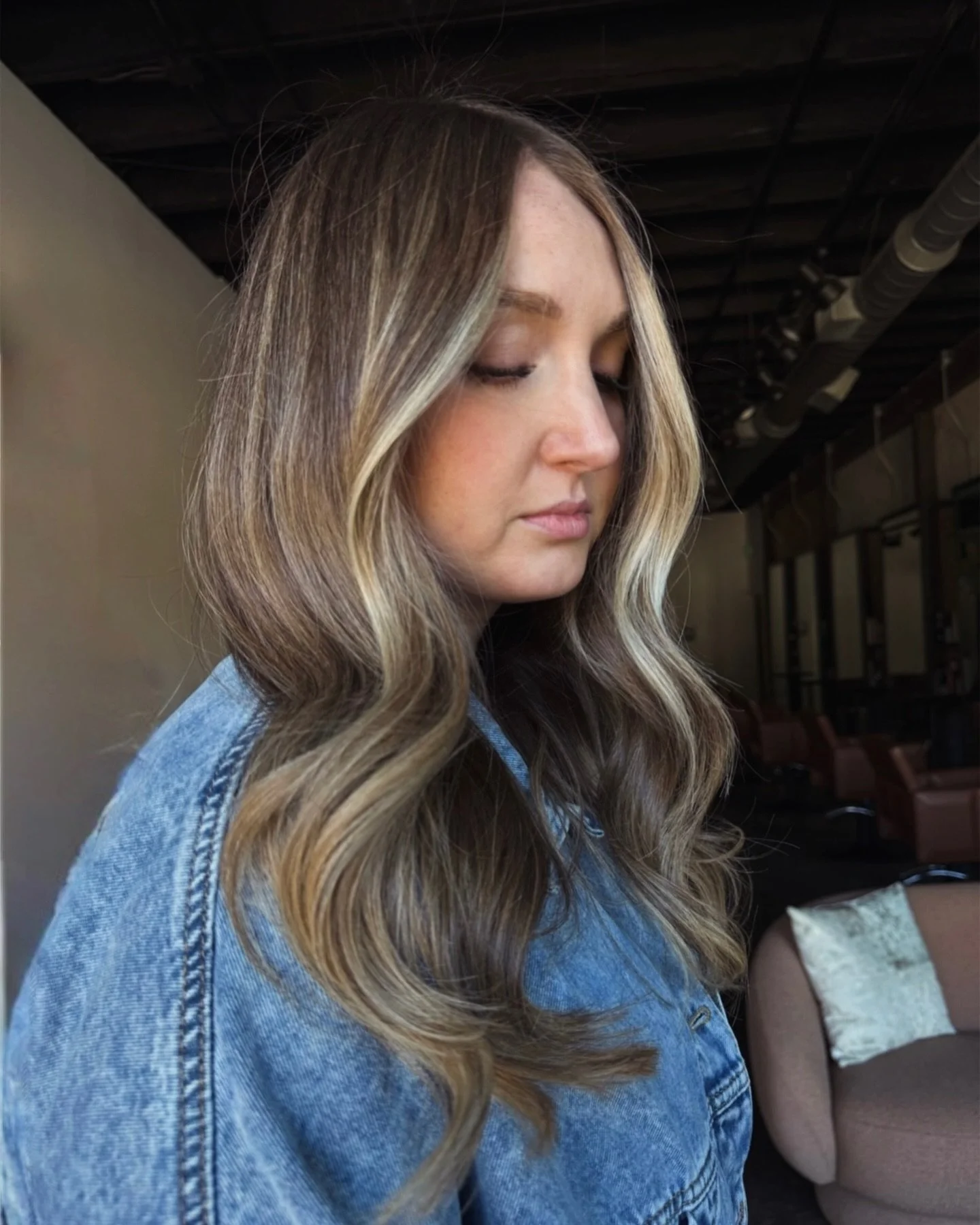 Her hair&hellip; but better. Custom Highlighting with @mrgn.hair always hits. 

Book online with one of our Stylists at www.halo.salon or click our link in bio.