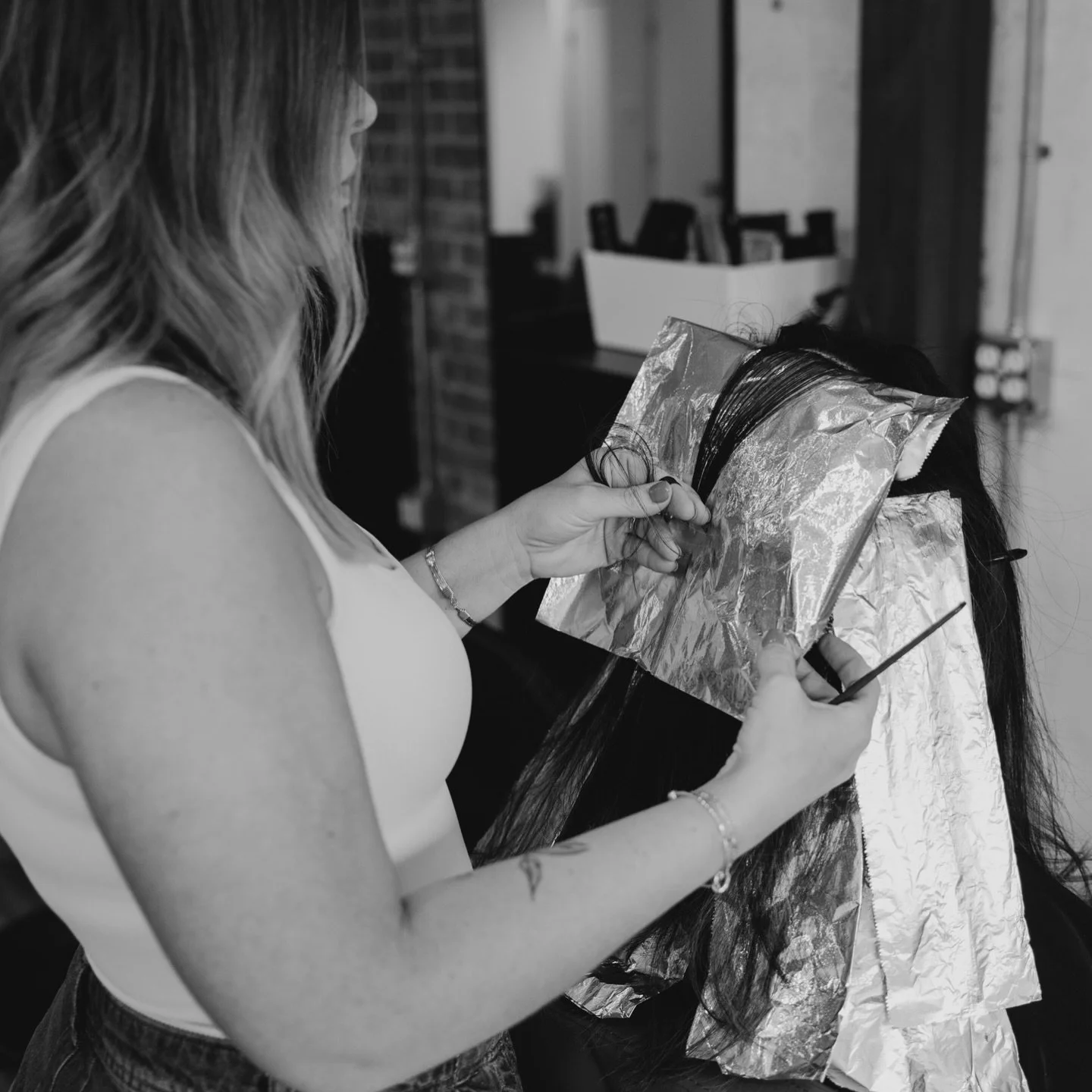 moments we cherish through laughter, calmness, kind faces, encouragement, and naturally beautiful locks. all day. 

online reservations - shop - stylist profiles found through 👇🏼
www.halo.salon