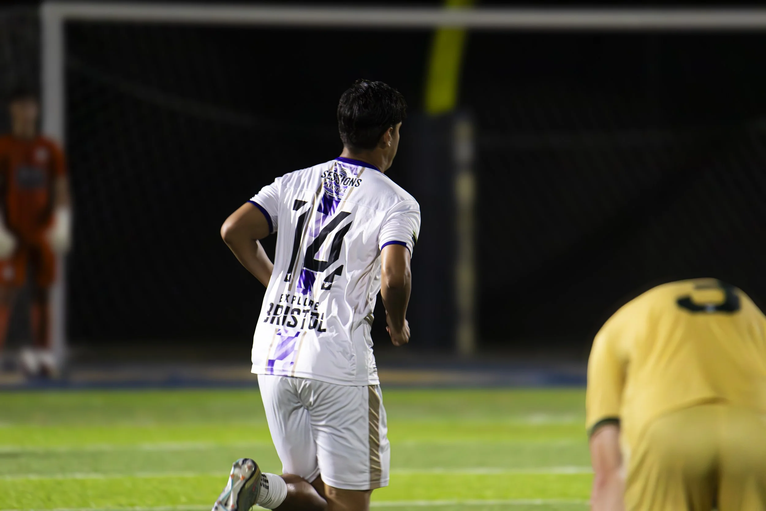 Away 14.jpg
