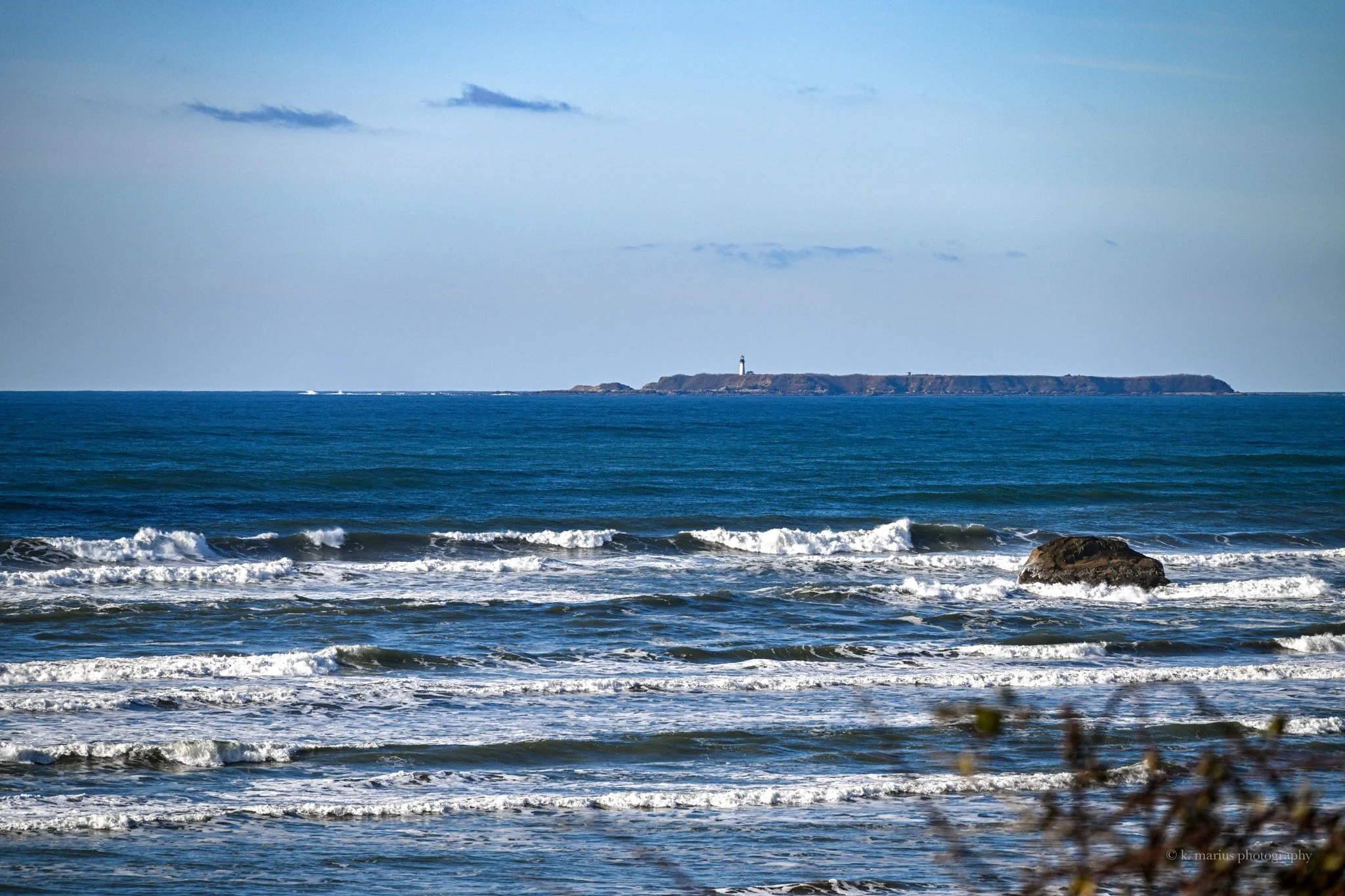 Destruction Island (far)