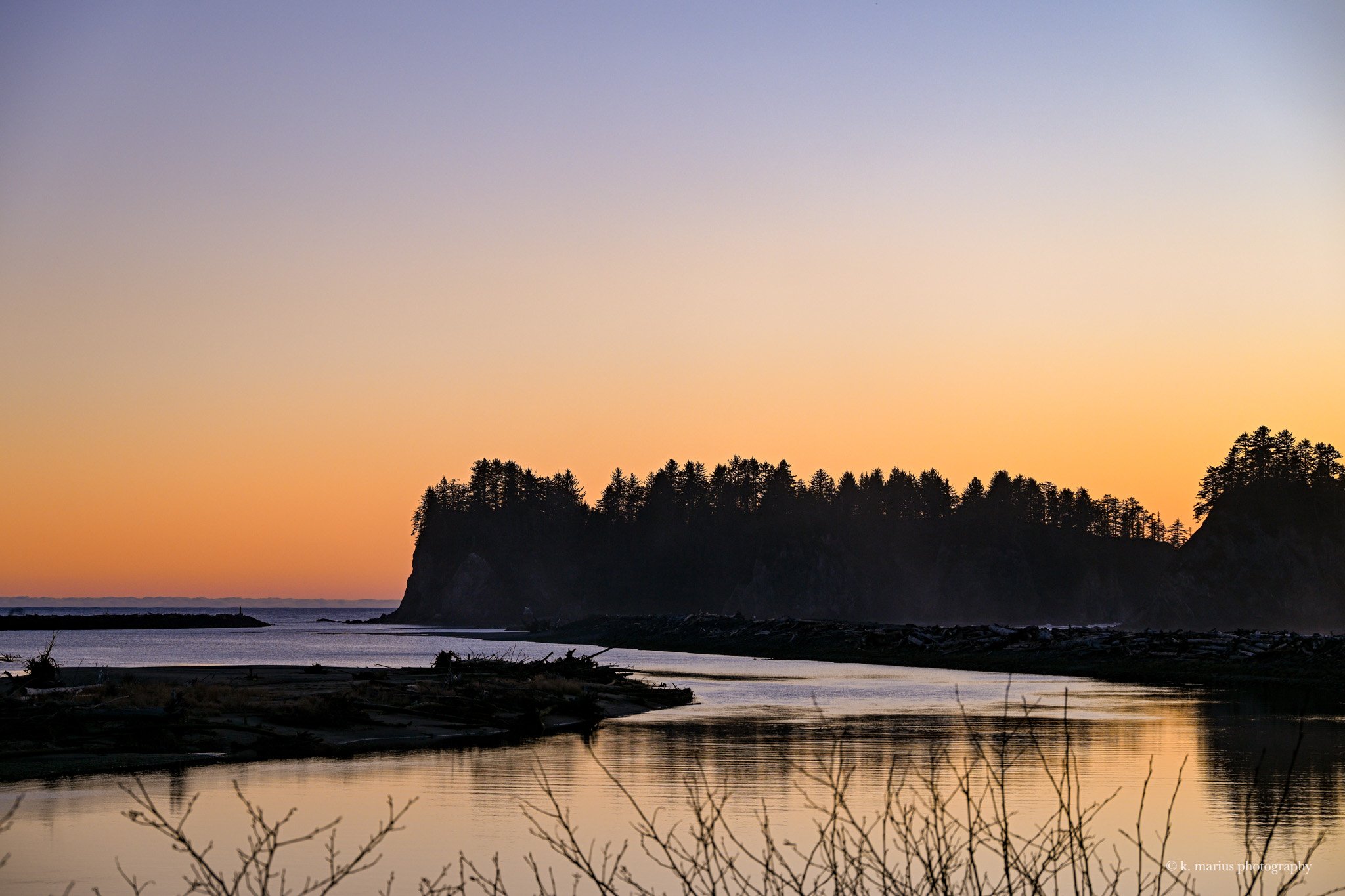 Sunset, mouth of Quillayute River at Rialto Beach 1