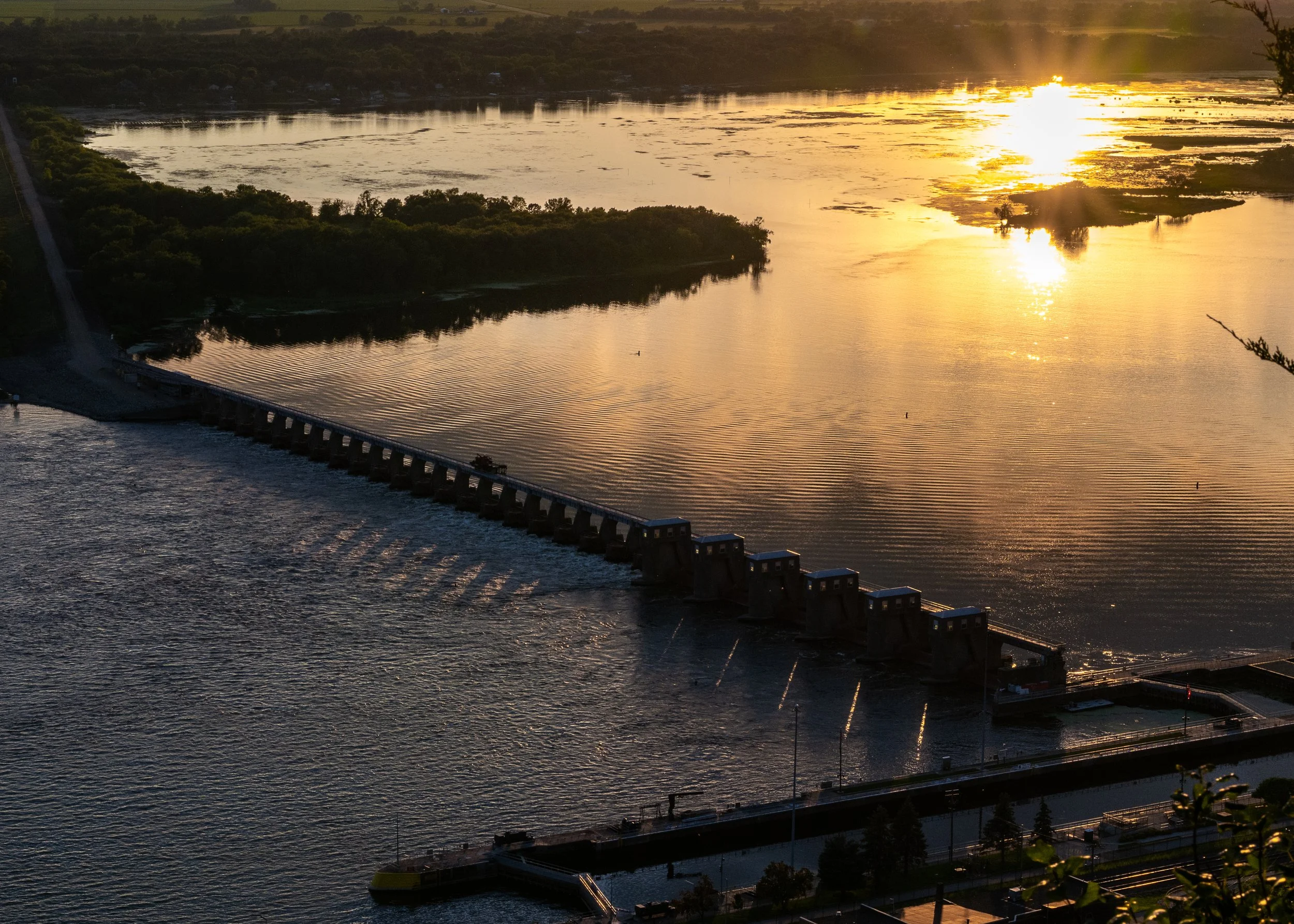 Lock & Dam #4, Mississippi River, Alma