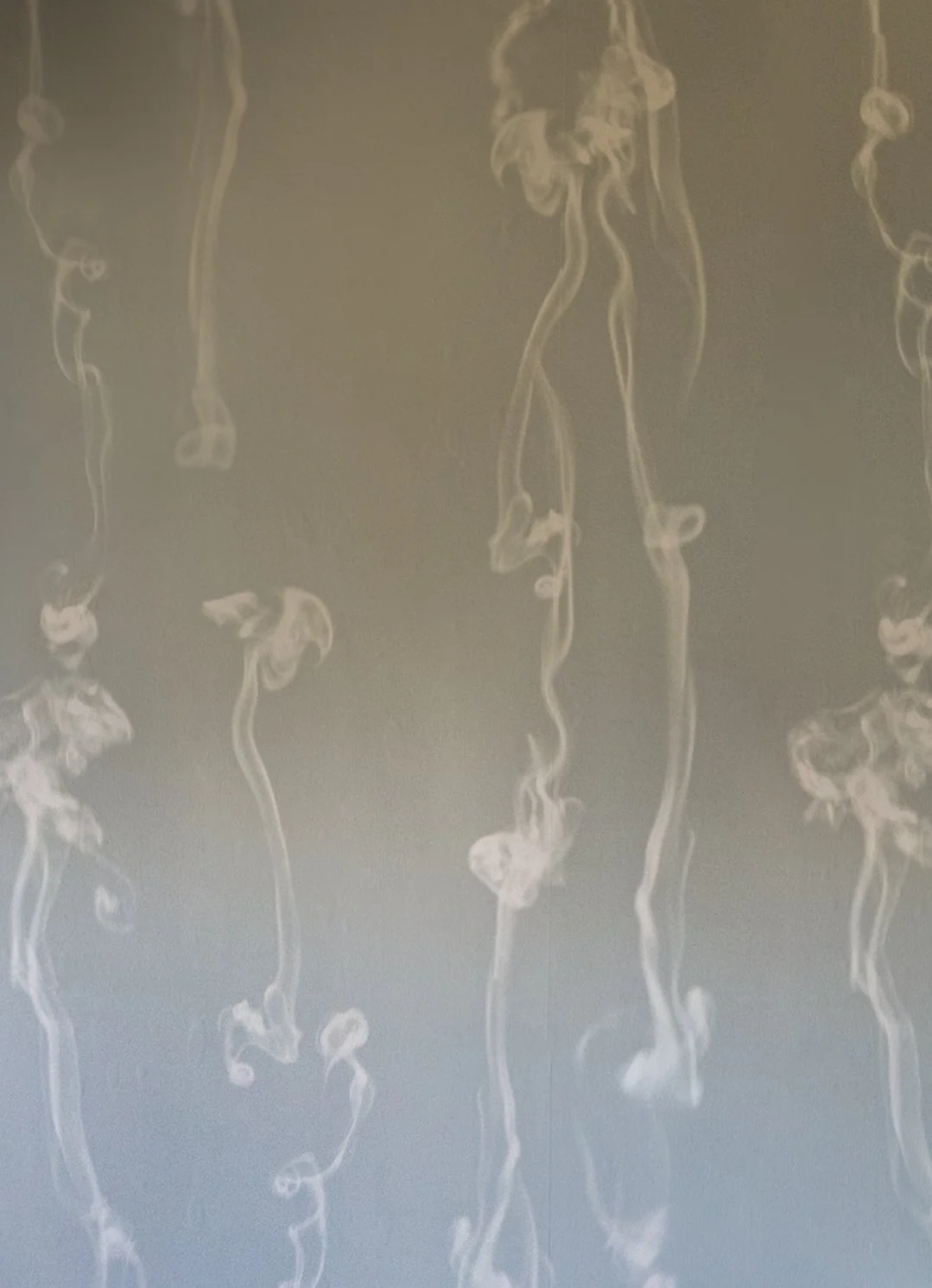 light gray wallpaper with smoke patterns, Collector's Edition by PROjECT. interiors
