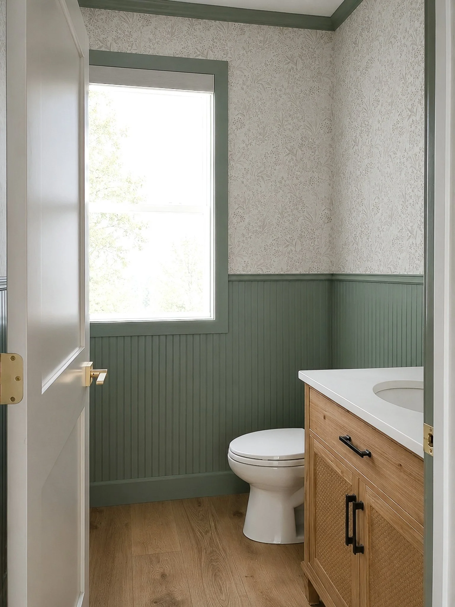 denoise guest bathroom 2.jpg