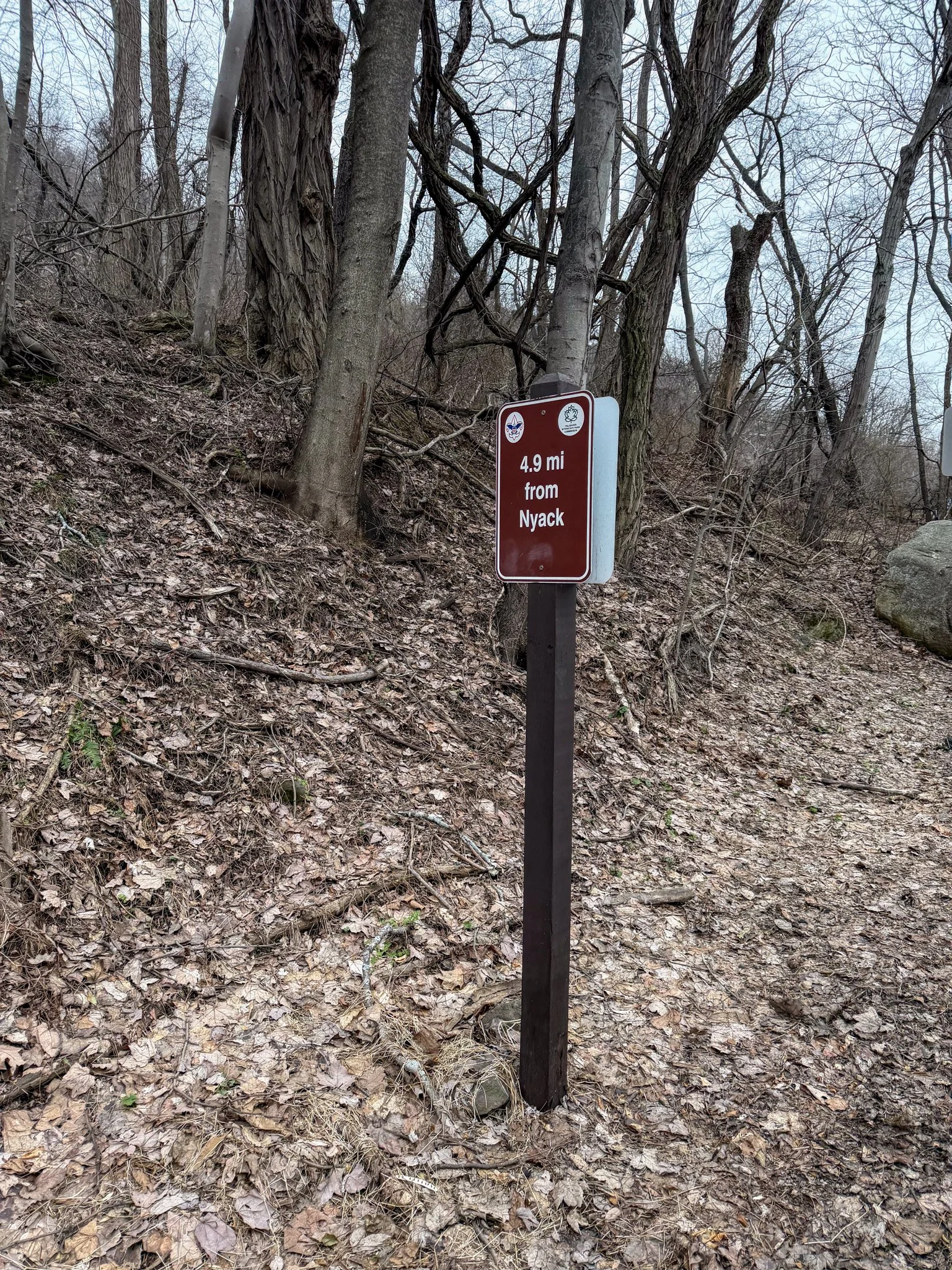 Signage at Haverstraw Beach.jpg