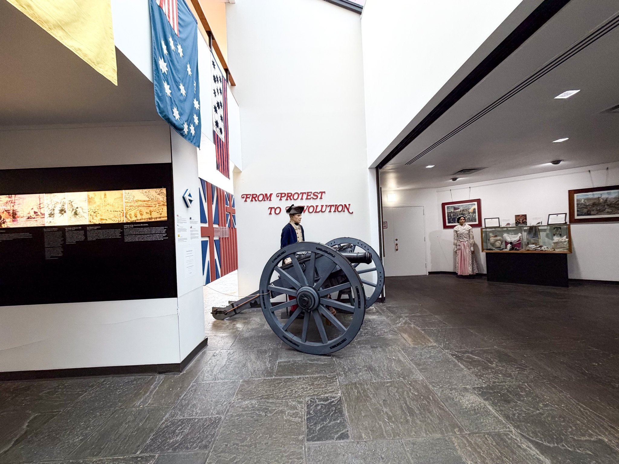 Inside Fort Lee Visitor Center 3.jpg