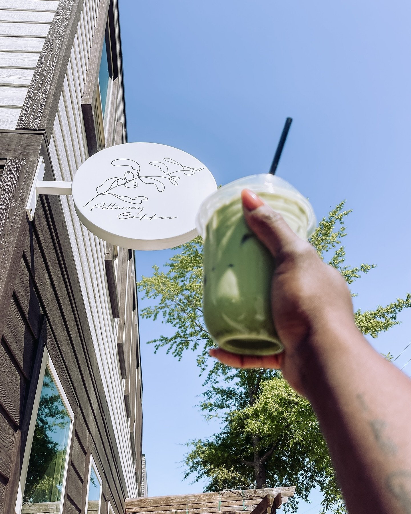 Here&rsquo;s to the weekend full of sun, fun, and a trip to your favorite neighborhood coffee shop! We can&rsquo;t wait to spend part of the weekend with you. 

We&rsquo;re open until 4 today! And come try one of our spring drinks 😋