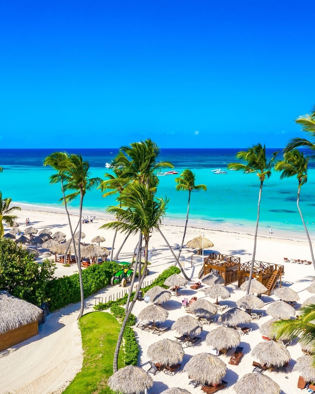 From white-sand beaches to hidden gems, the Dominican Republic has it all 🏖️ ! Message me and find out why it belongs on your bucket list! #TravelBetter #FunjetVacations