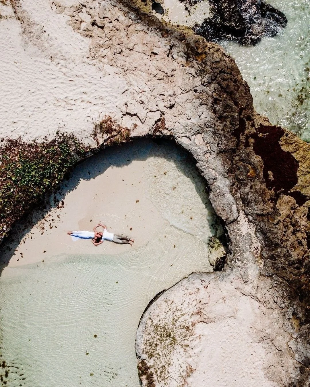 Say &quot;I do&quot; 💍 at Hotel Xcaret Mexico where waterfalls 🌊 and beaches create a wedding backdrop like no other 💗.

Plan your big day with me and Classic Vacations and get exclusive wedding packages in Mexico! 🏖️ #TravelBetter #DestinationWe