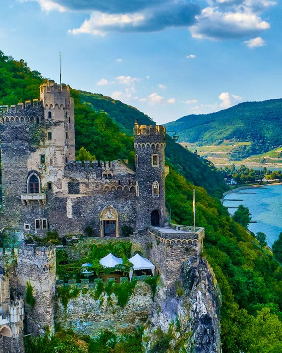 Reason #74 to fall in love with the Rhine River - cruising past fairytale castles on a sunlit weekday, with the majestic rolling hills as your backdrop ✨

Get ready for breathtaking sites when you set sail on the AmaLucia, where elegance meets advent