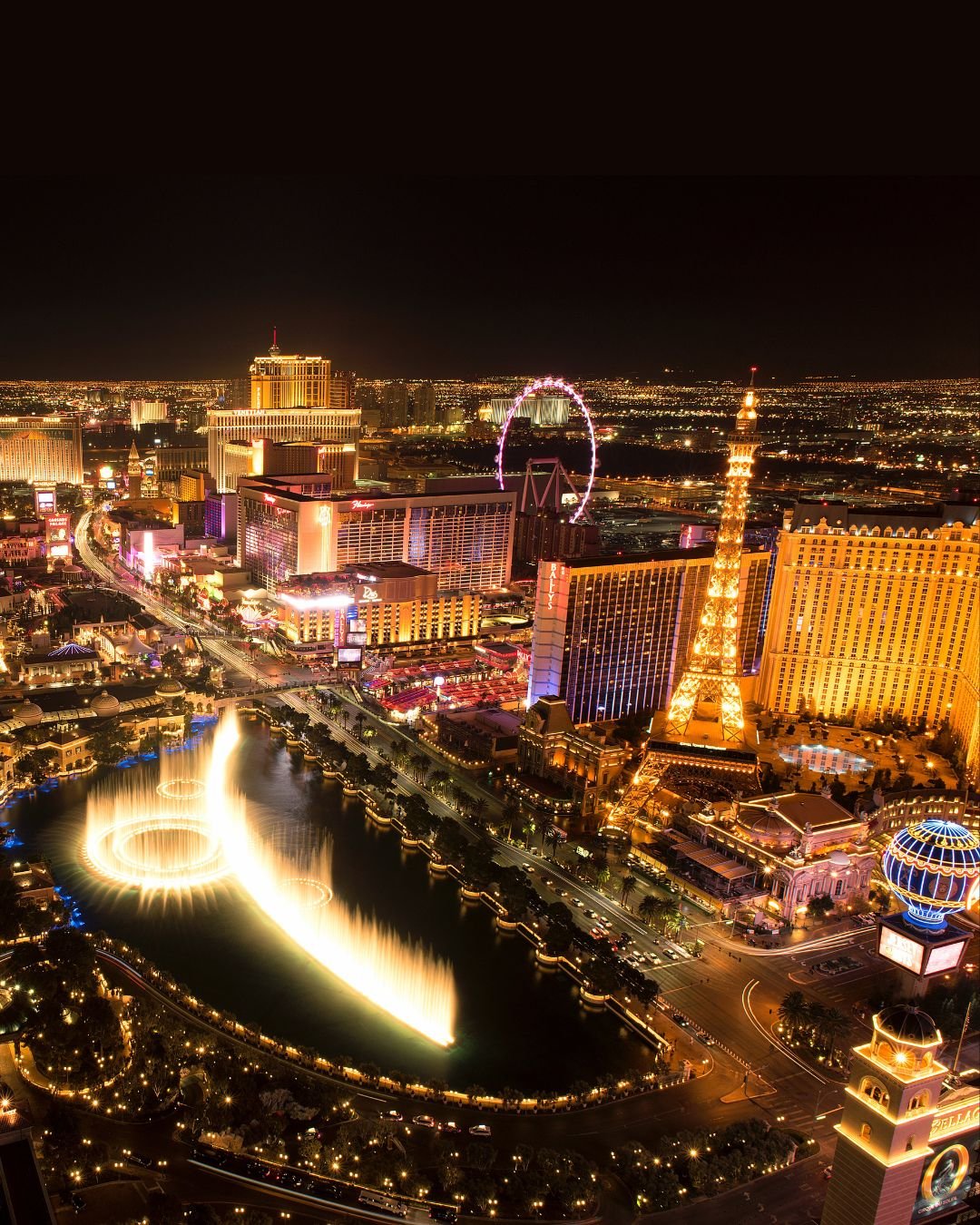 Looking for a getaway closer to home with no passport needed? No problem ✈️

Explore top destinations across the U.S. with exclusive savings on air + hotel packages&mdash;perfect for a quick beach trip, city escape, or long weekend reset.

With deals