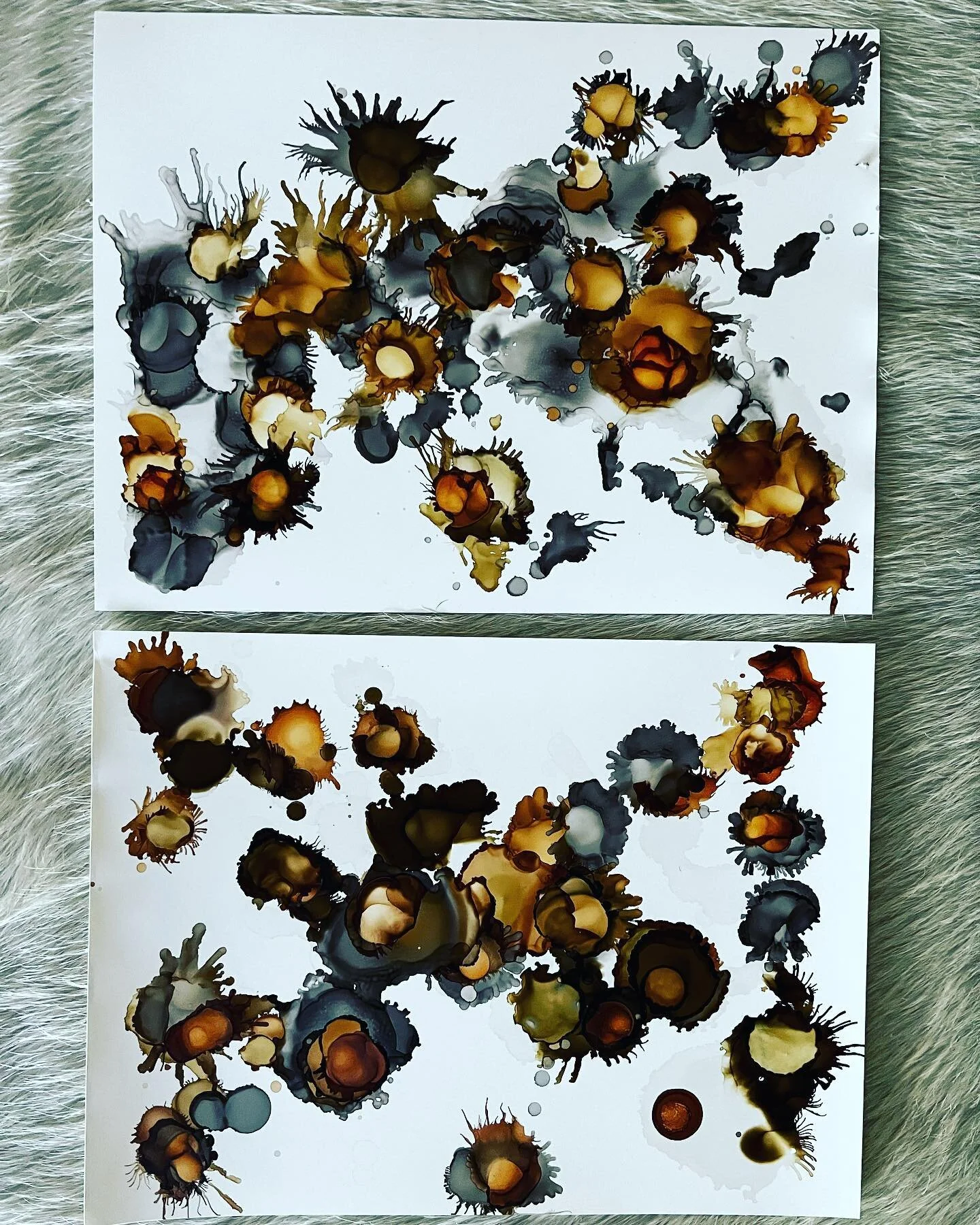 &ldquo;Fungi&rdquo;

Alcohol ink on paper
8&rdquo;x10&rdquo;

Thank you @craveworkshops for introduction to alcohol inks! 

#alcoholinkart #abstractart #abstractartist #meditationart #fungi