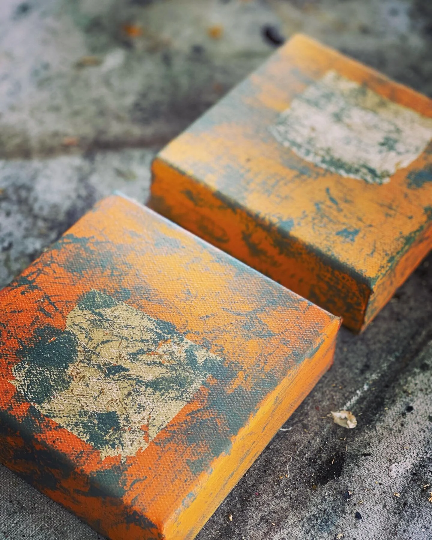 Untitled Tiles

#art #abstractart #abstractpainting #abstractartist #abstracts #color #acrylicpainting