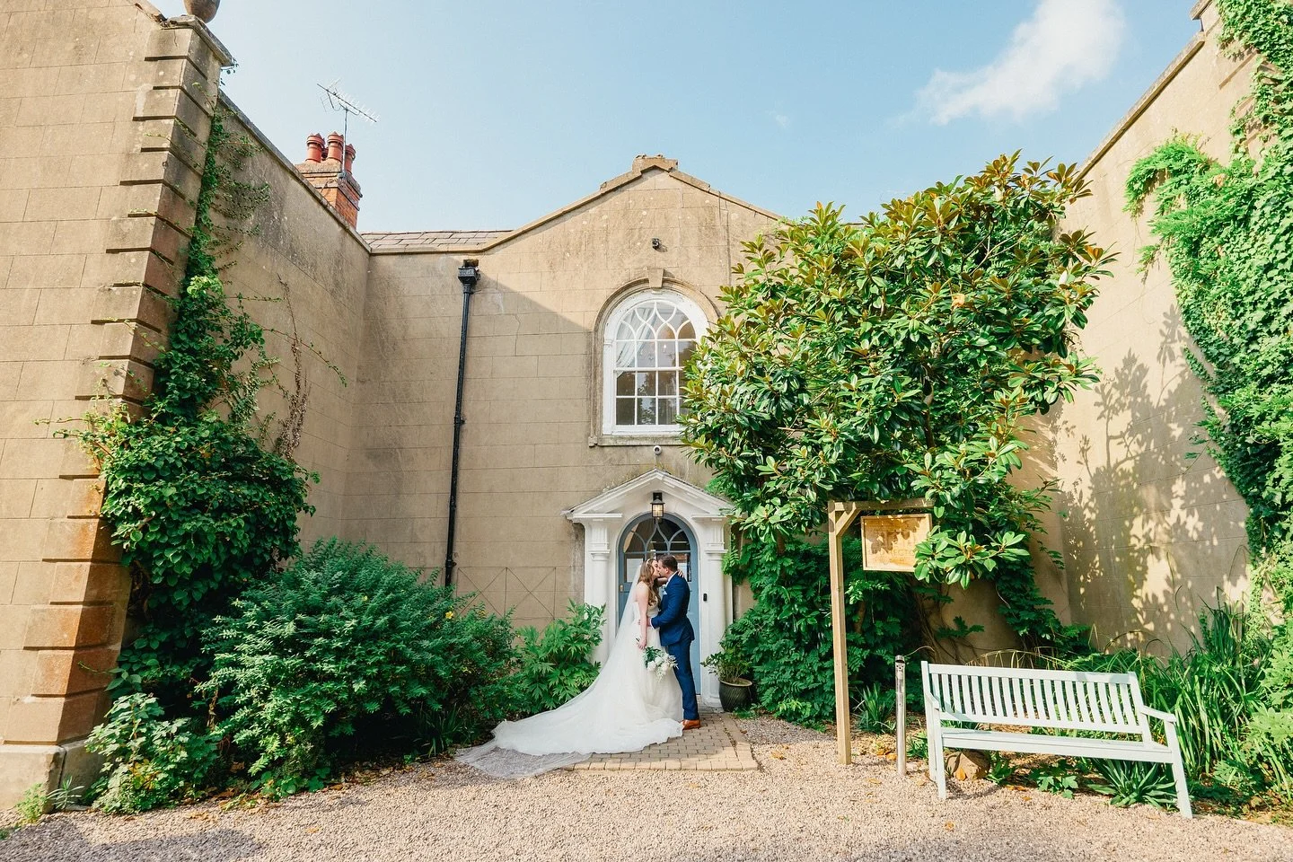 A few shots from Emily &amp; JJ&rsquo;s beautiful wedding day last September at @oldrectoryhouse 🌿✨💍

#wedding #weddingphotographer #weddingphotography #bride #groom #weddings #love #brides #bourtonhall #warwickshirewedding #midlandswedding #ukwedd