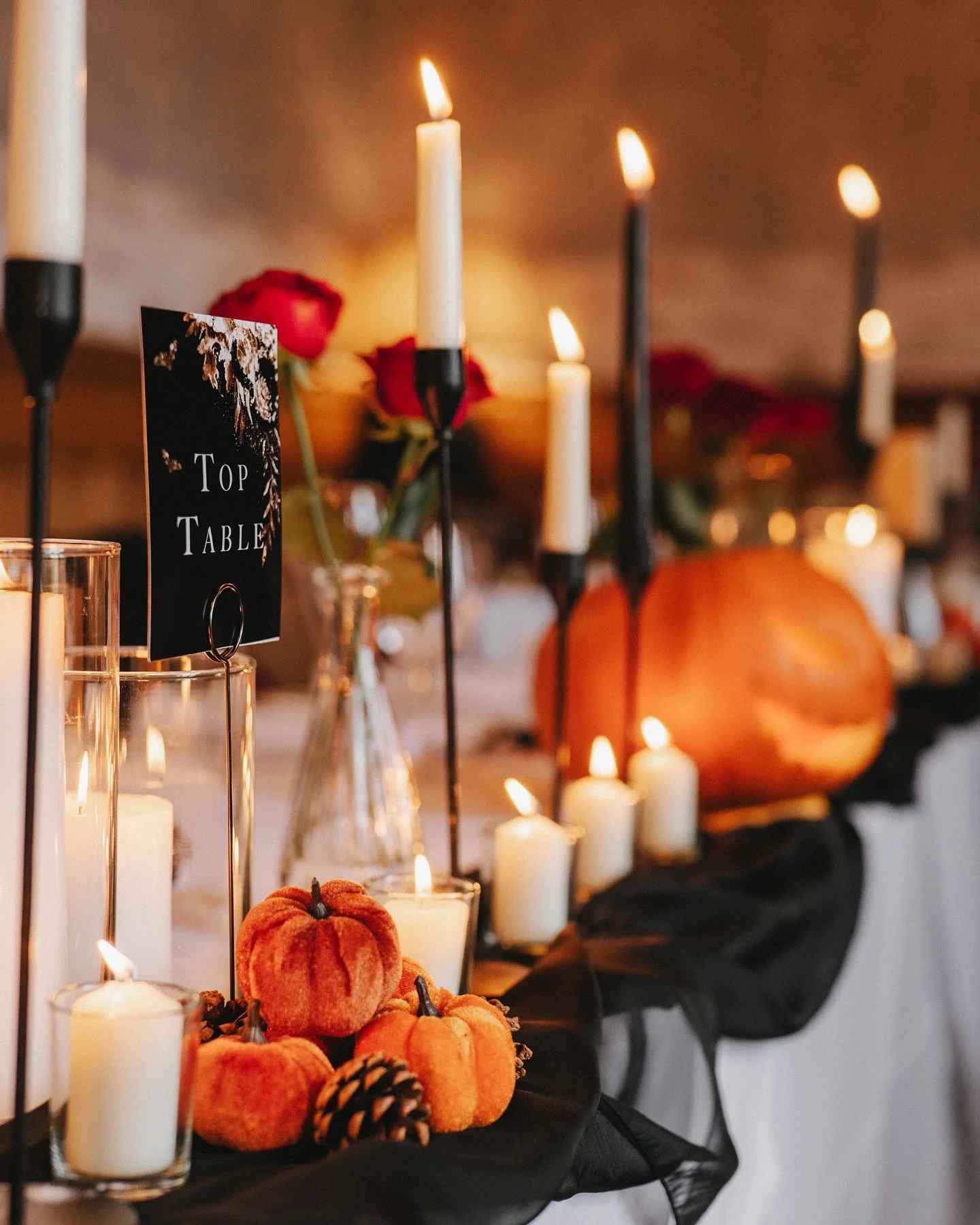 I don&rsquo;t think I&rsquo;ll ever not share this gothic themed wedding on Halloween. It is too perfect to not share every year 🖤🥀🕯️

A black wedding dress, red &amp; black florals, pumpkins, candle lit wedding breakfast, a black &lsquo;till deat