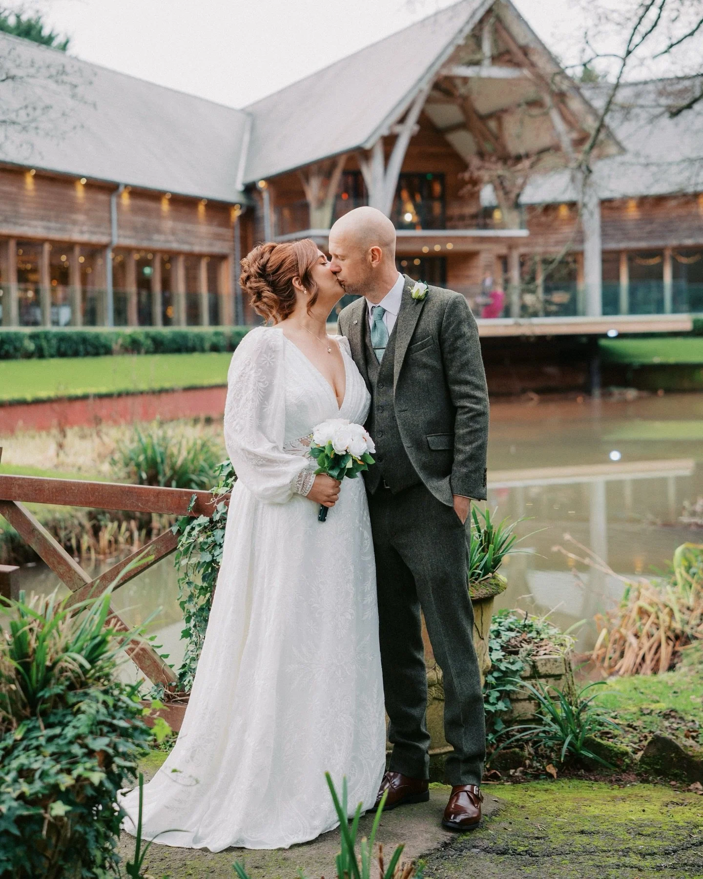 Eldon &amp; Ross ✨

On Tuesday, Cal and I captured E&amp;R winter wedding at @themillbarnsvenue - this was our first time working at this venue and it was gorgeous! So magical with all of the fairy lights! We&rsquo;re looking forward to working there