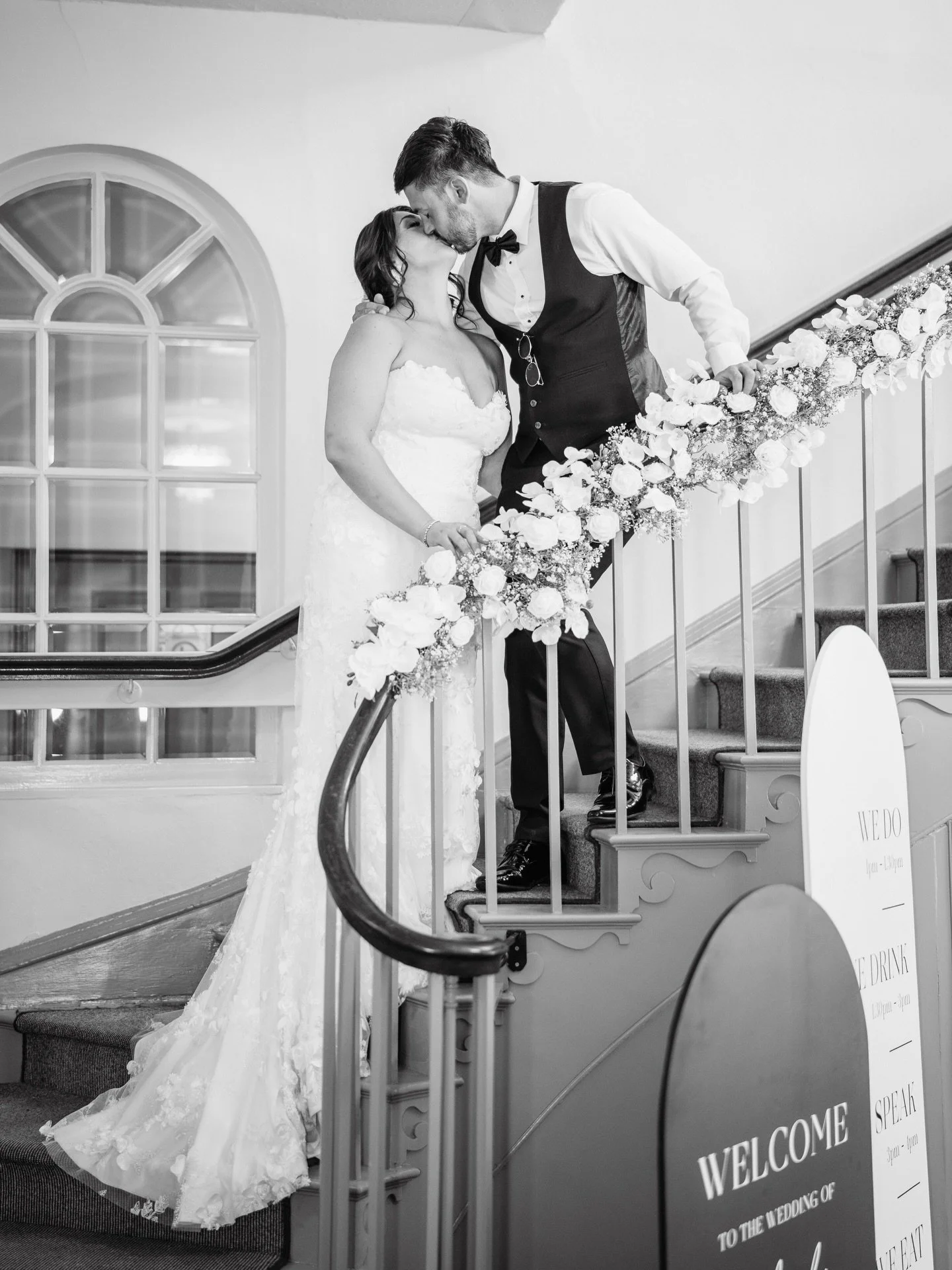 We&rsquo;ve had a couple of new bookings this past week for weddings at Warwick House, it got me in the mood for reminiscing over previous weddings that I&rsquo;ve shot there. 

Here&rsquo;s a few photos from Natalie &amp; Kyle&rsquo;s wedding last M