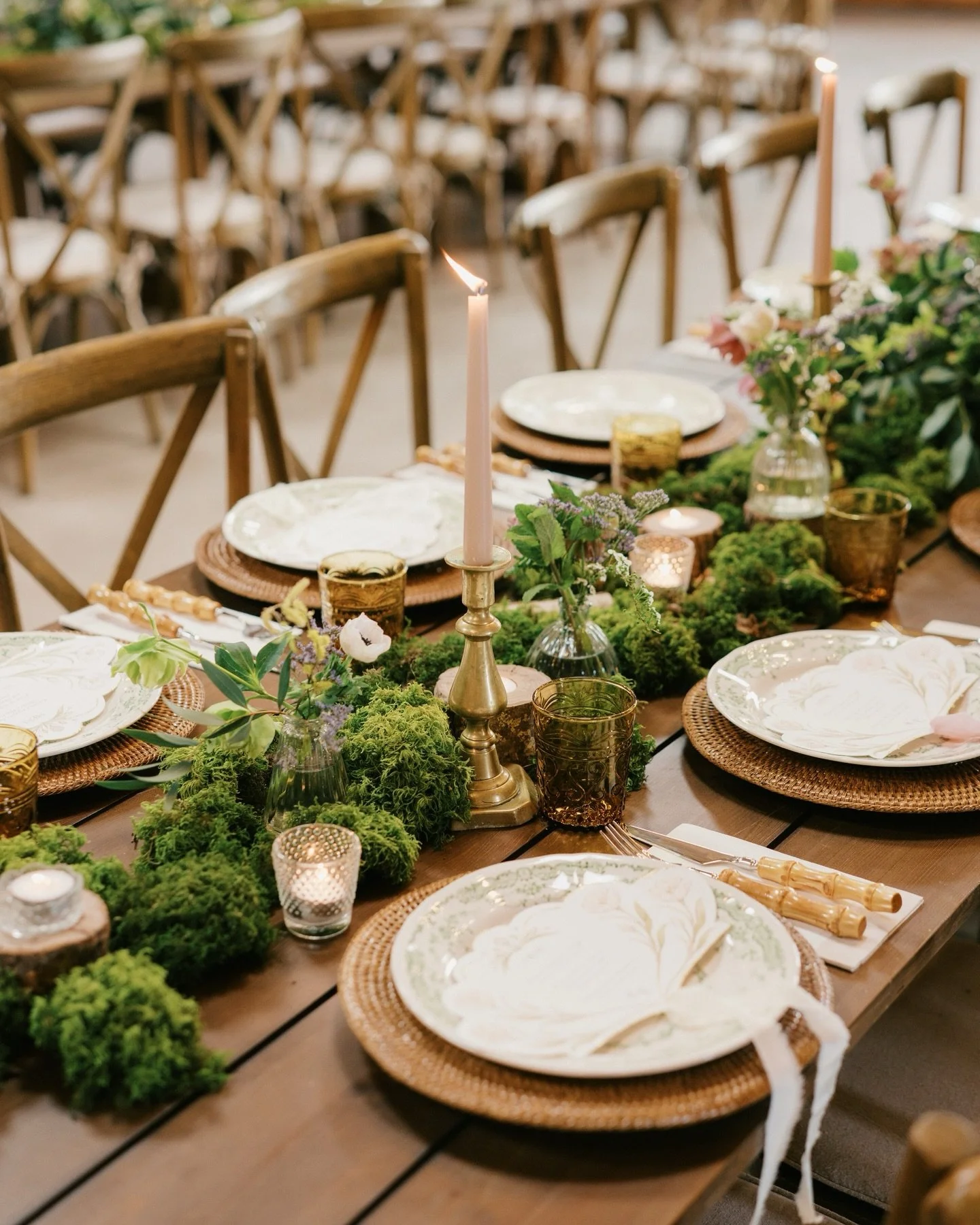 The dreamy details from our styled bridal shoot at @nortongroundsweddings ✨💚🌿

I adored this whimsical, moss tablescape and the stationary which had a touch of fantasy &amp; art nouveau. So magical! ✨

Suppliers:

Venue: @nortongroundsweddings 
Pho