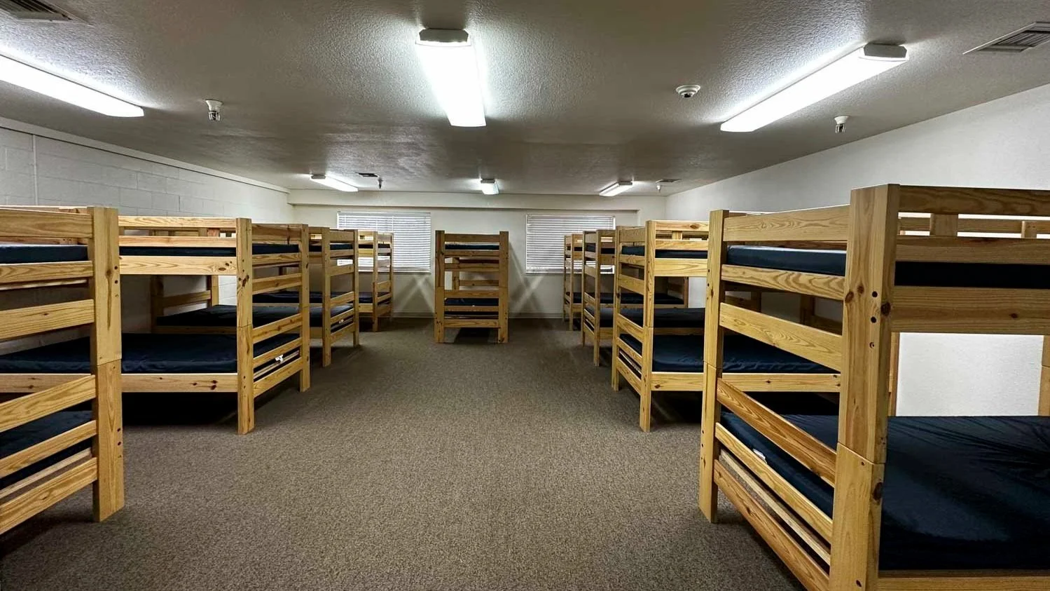 Leoni+Meadows+Summer+Camp-DORM+ROOM+BUNKS-dorm+2.jpg