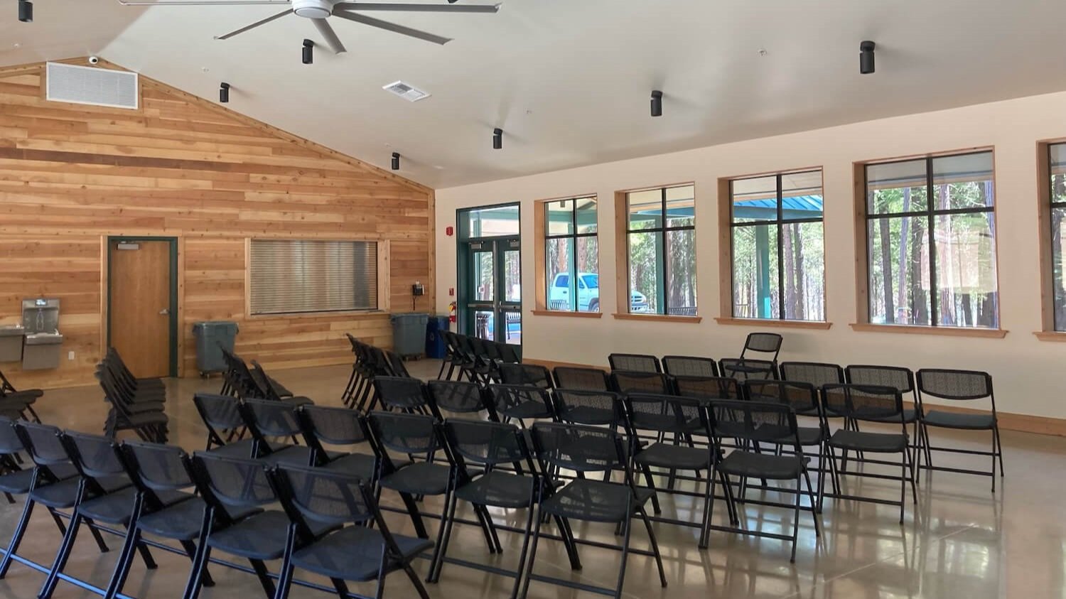 Leoni+Meadows+Camp+Retreat+Ponderosa+Interior+1.jpg